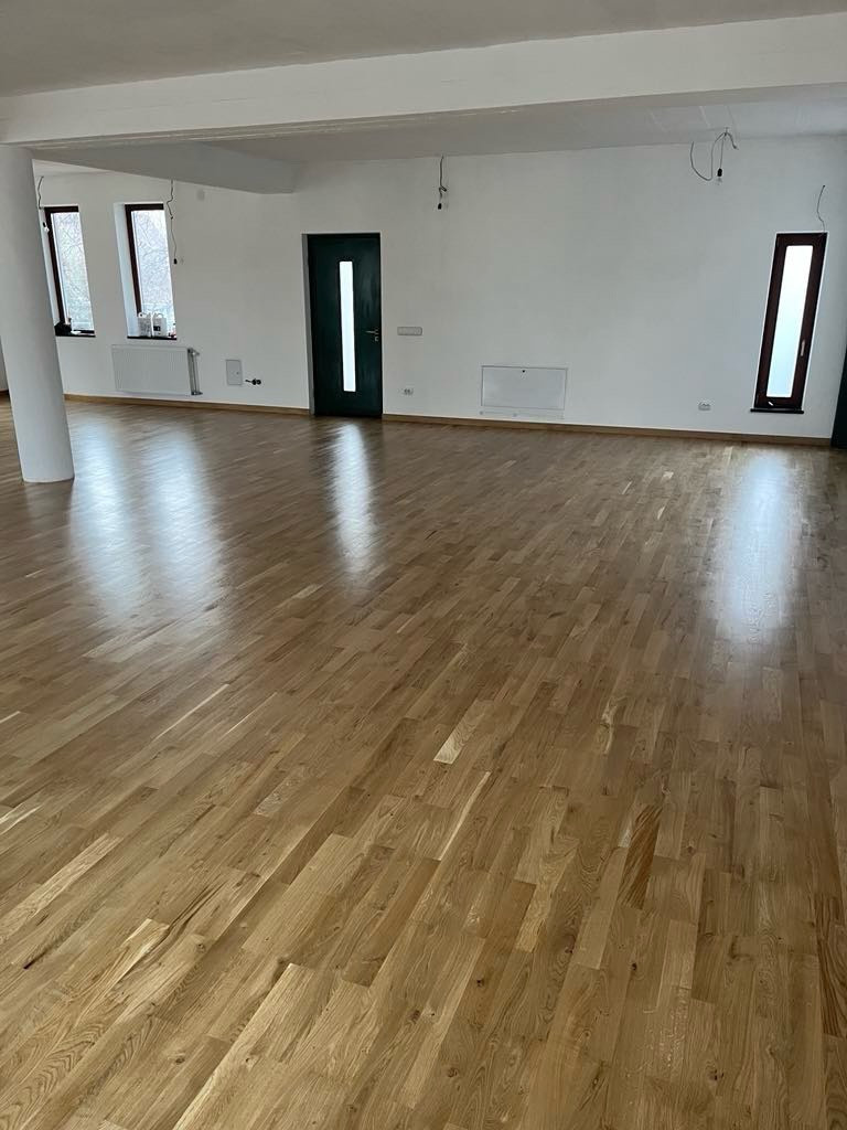 Фоновое изображение профиля Міша Бецанич