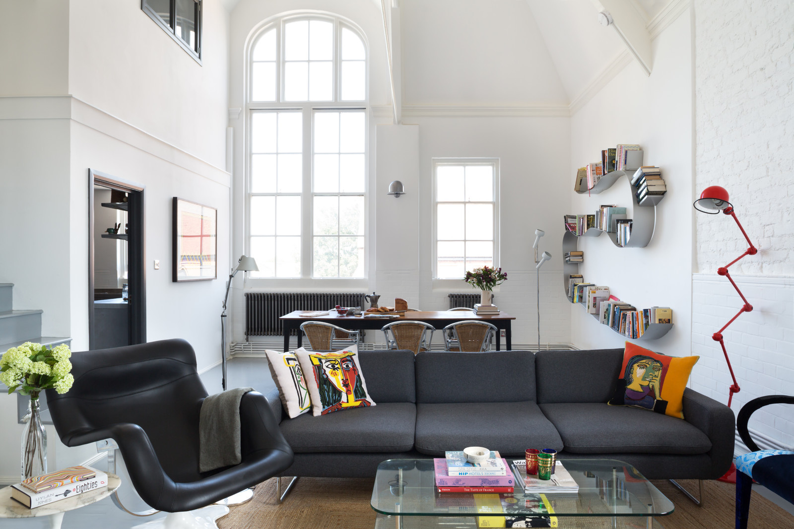 Houzz Британия: Новая жизнь мансарды в бывшей викторианской школе
