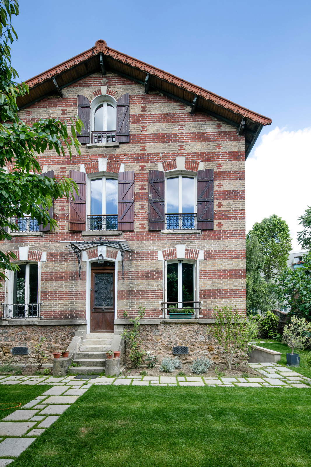 Houzz Франция: Яркий семейный дом