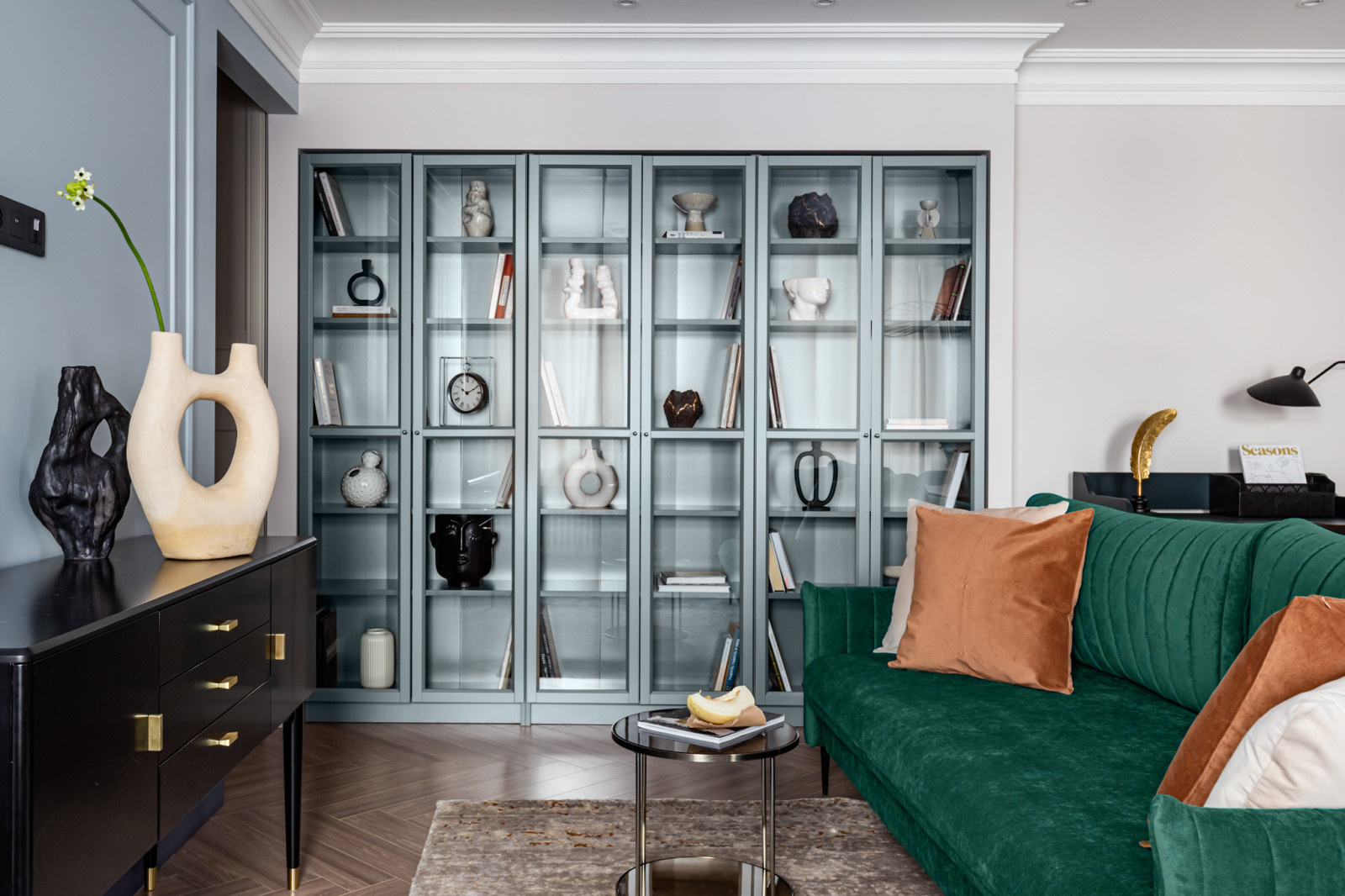 Houzz тур: 60 кв.м — инвестиционная квартира в сердце Петербурга