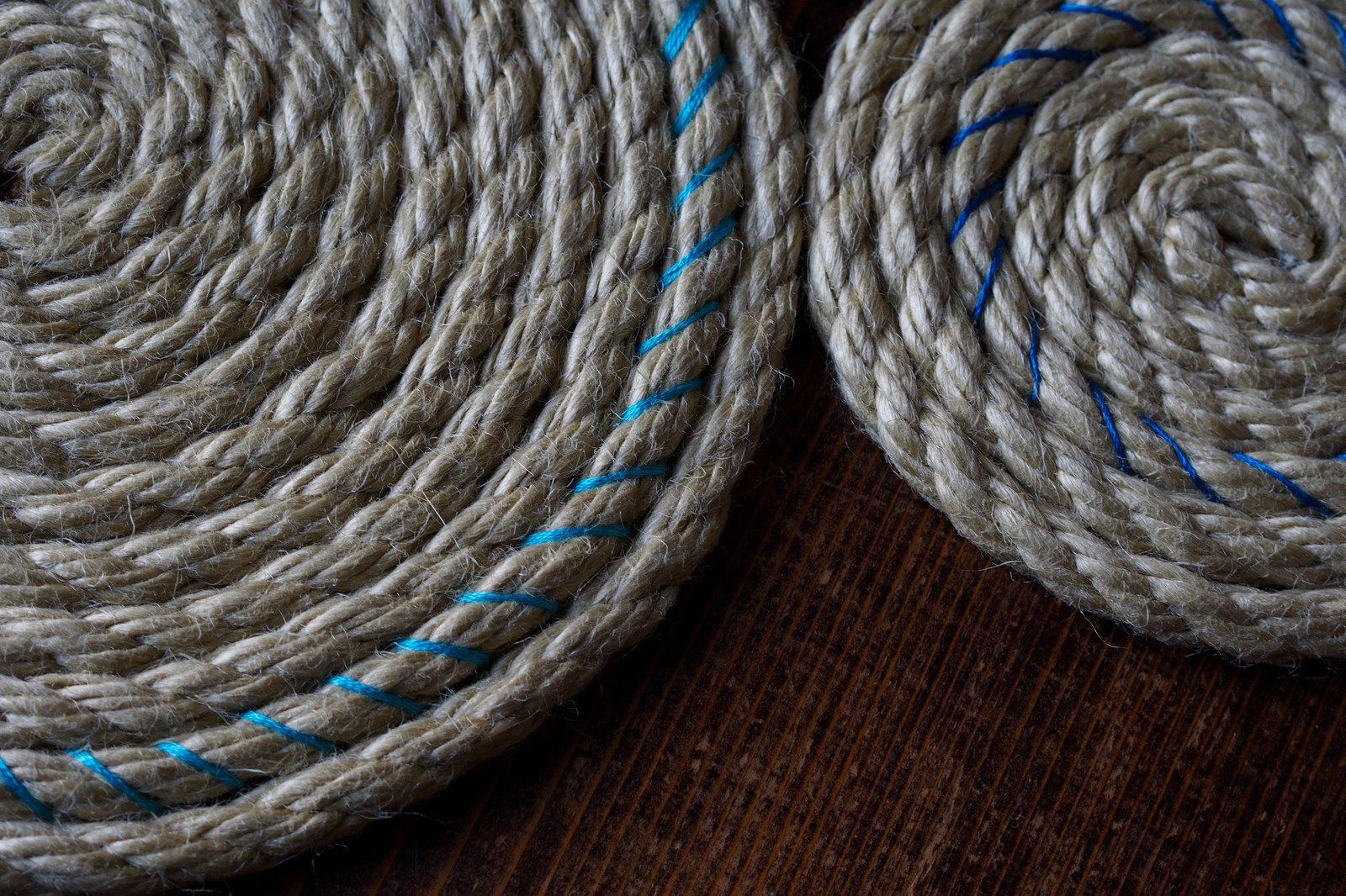 DIY: Как сделать подставку под горячее из сизаля своими руками