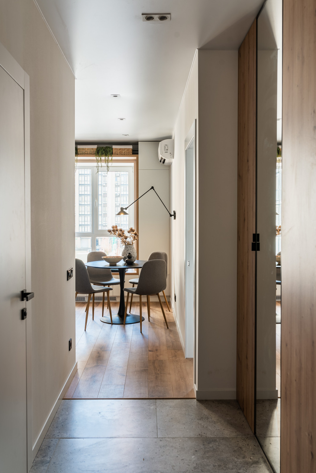 Проект недели: Кухня 12 кв. м. с газовой колонкой [найдите ее]