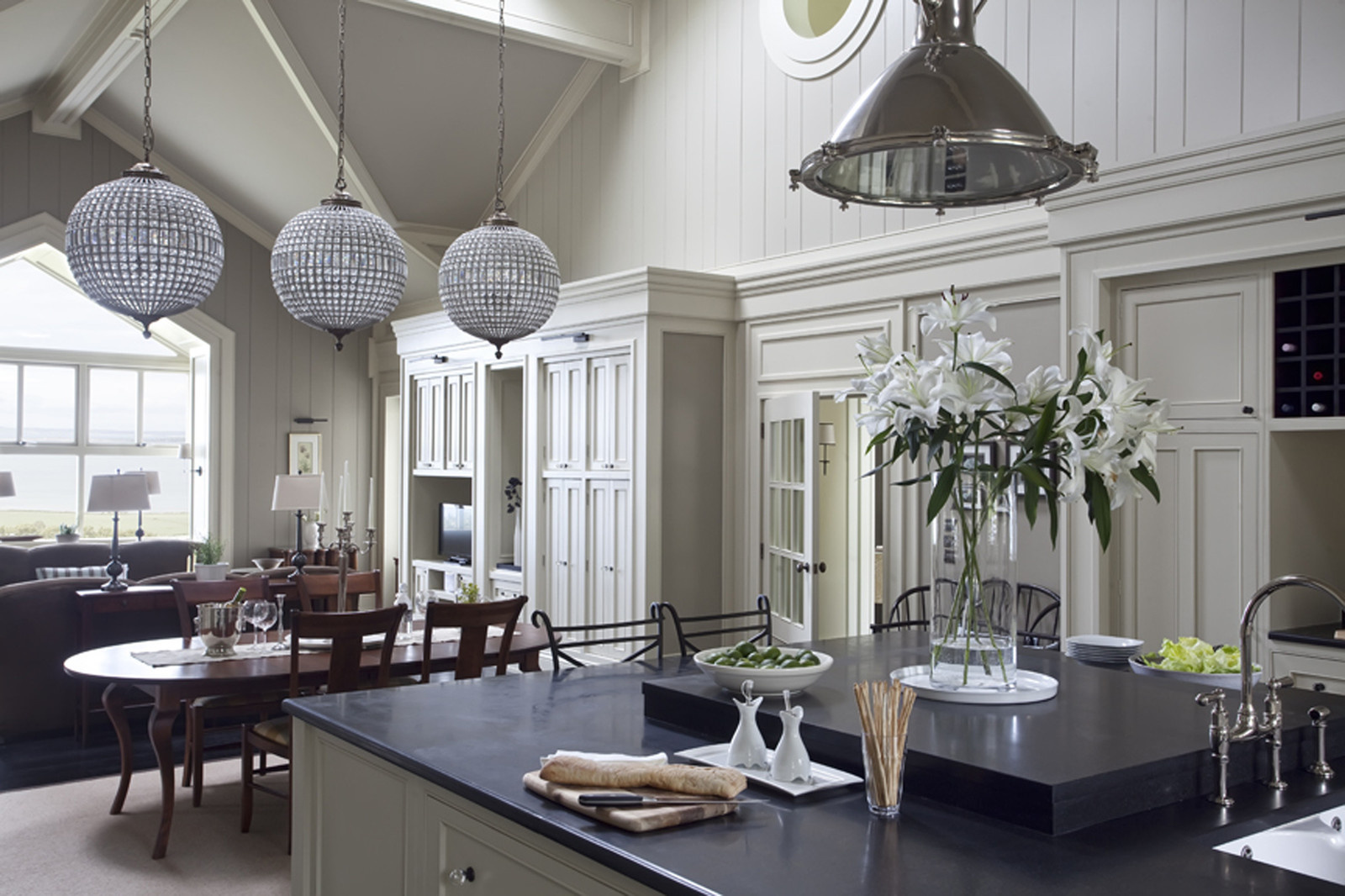 Houzz Ирландия: Дух Новой Англии в современном ирландском доме