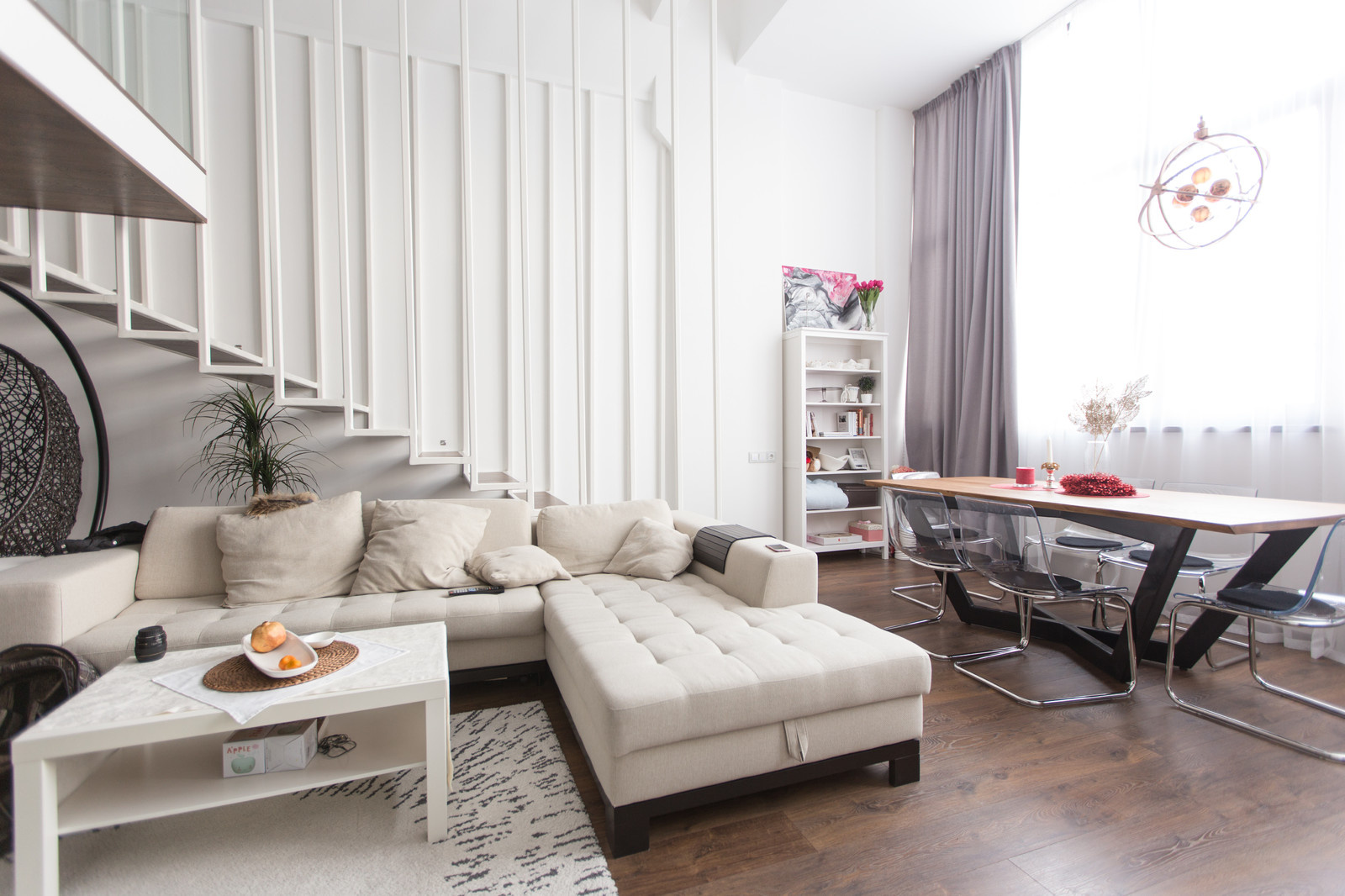 Houzz тур: Квартира с необычной лестницей в Челябинске