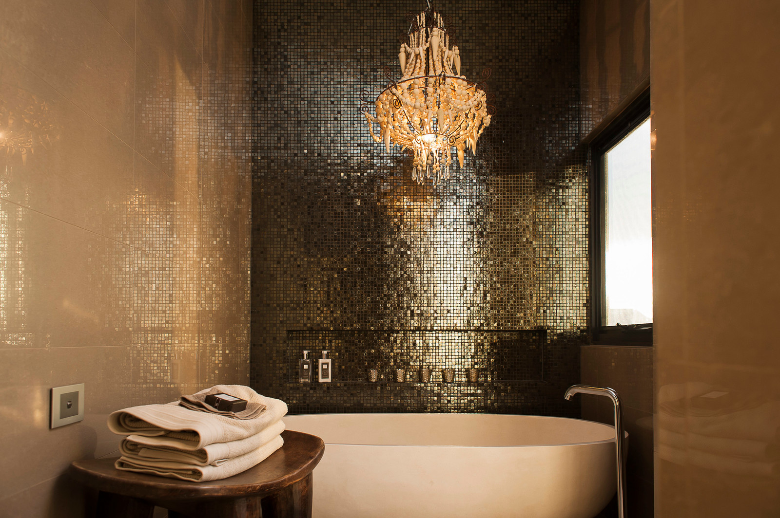 Осколки: Как можно использовать зеркальную мозаику