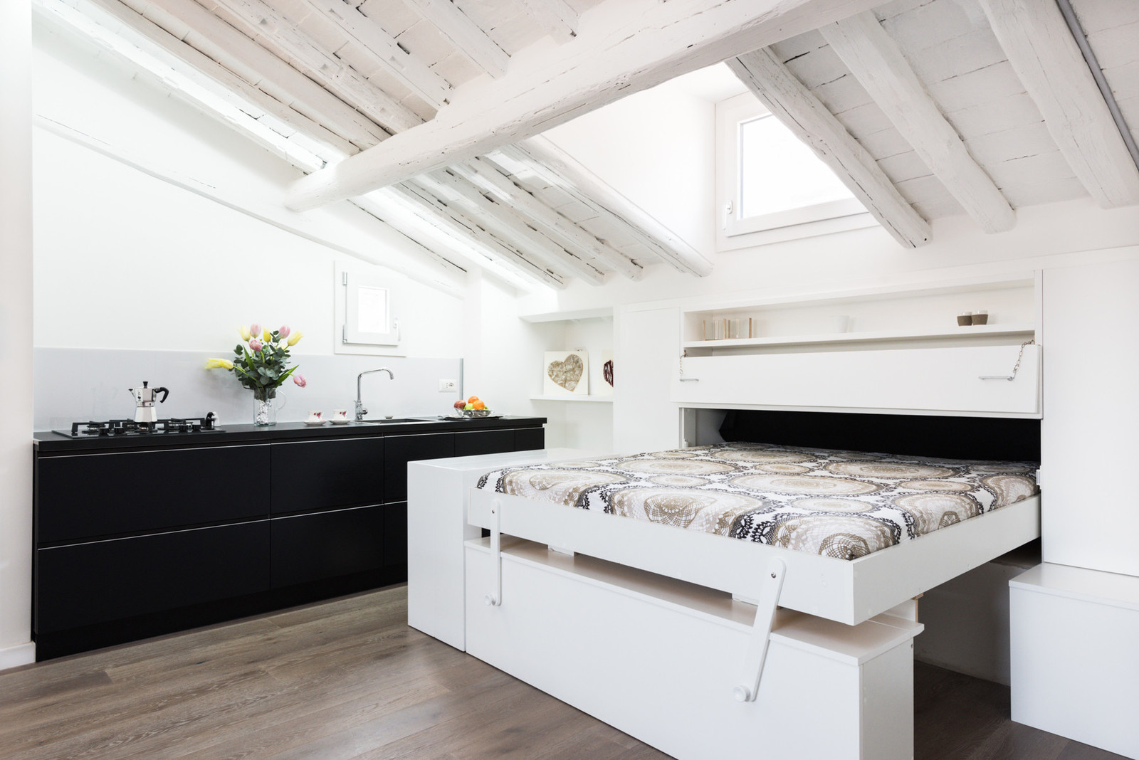 Houzz Италия: Трансформации на мансарде 30 кв.м