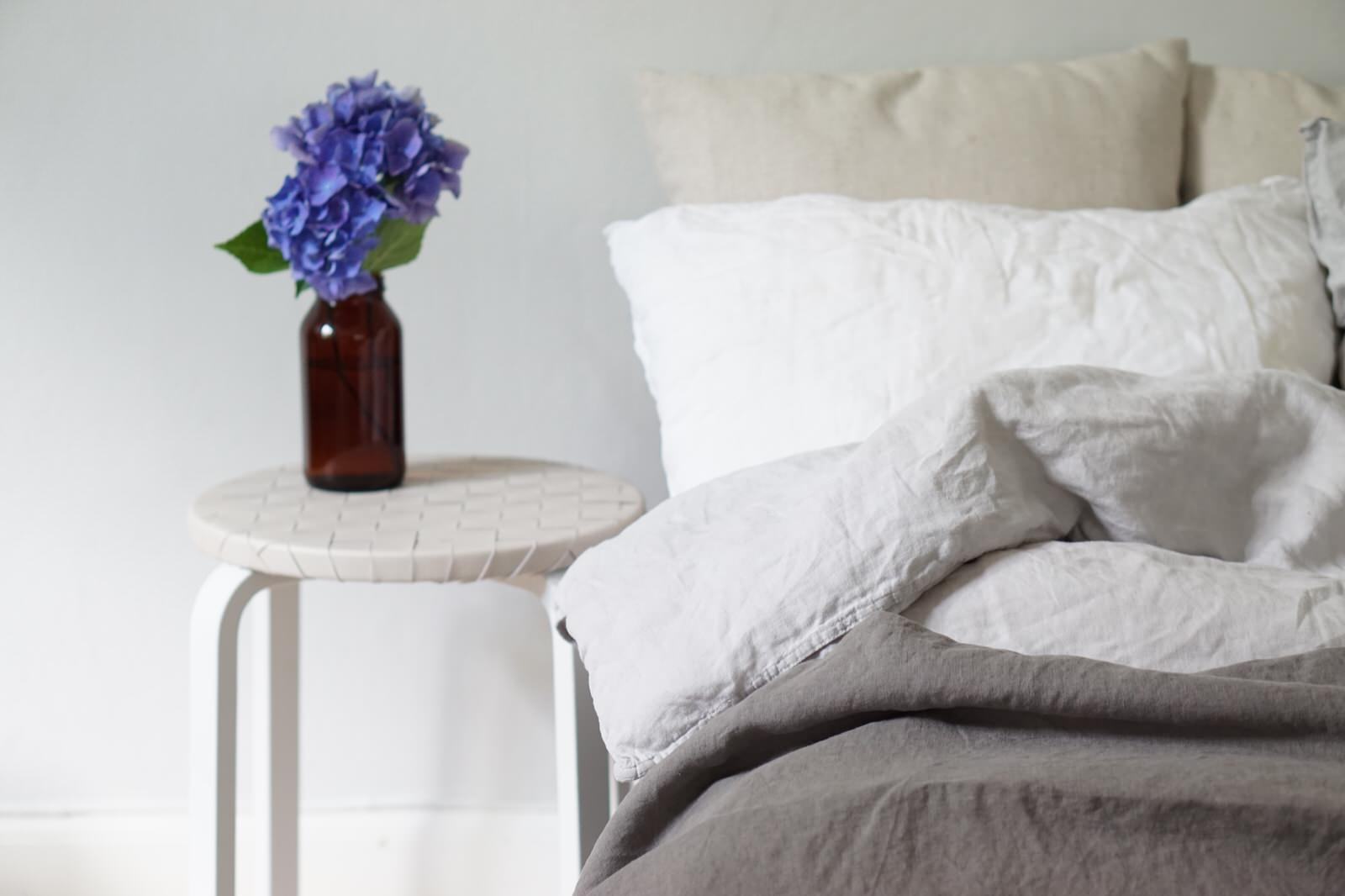 Своими руками: Прикроватный столик из табурета ИКЕА