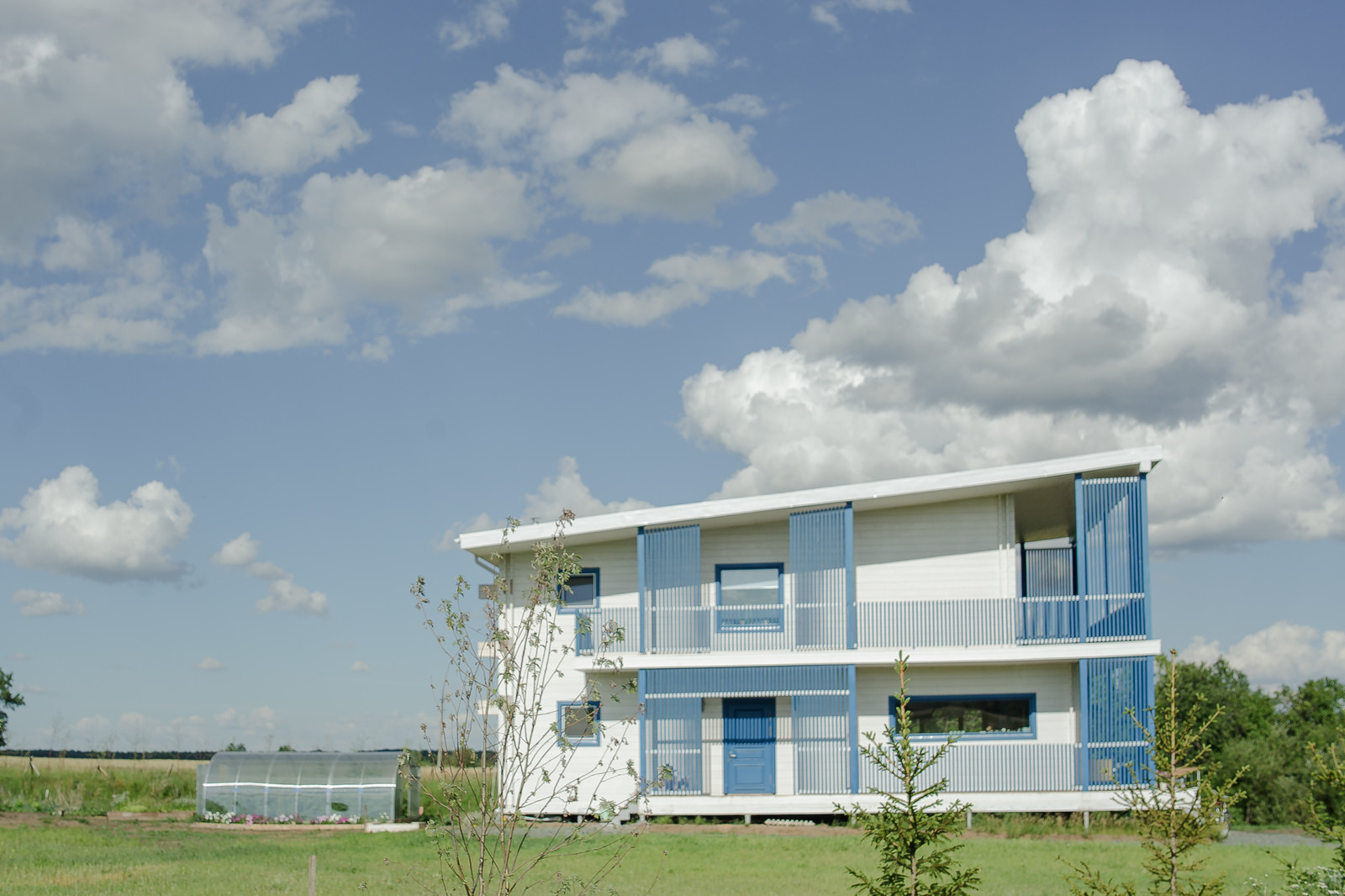 Экстерьер деревянного дома: 20 проектов с идеями «для жизни»