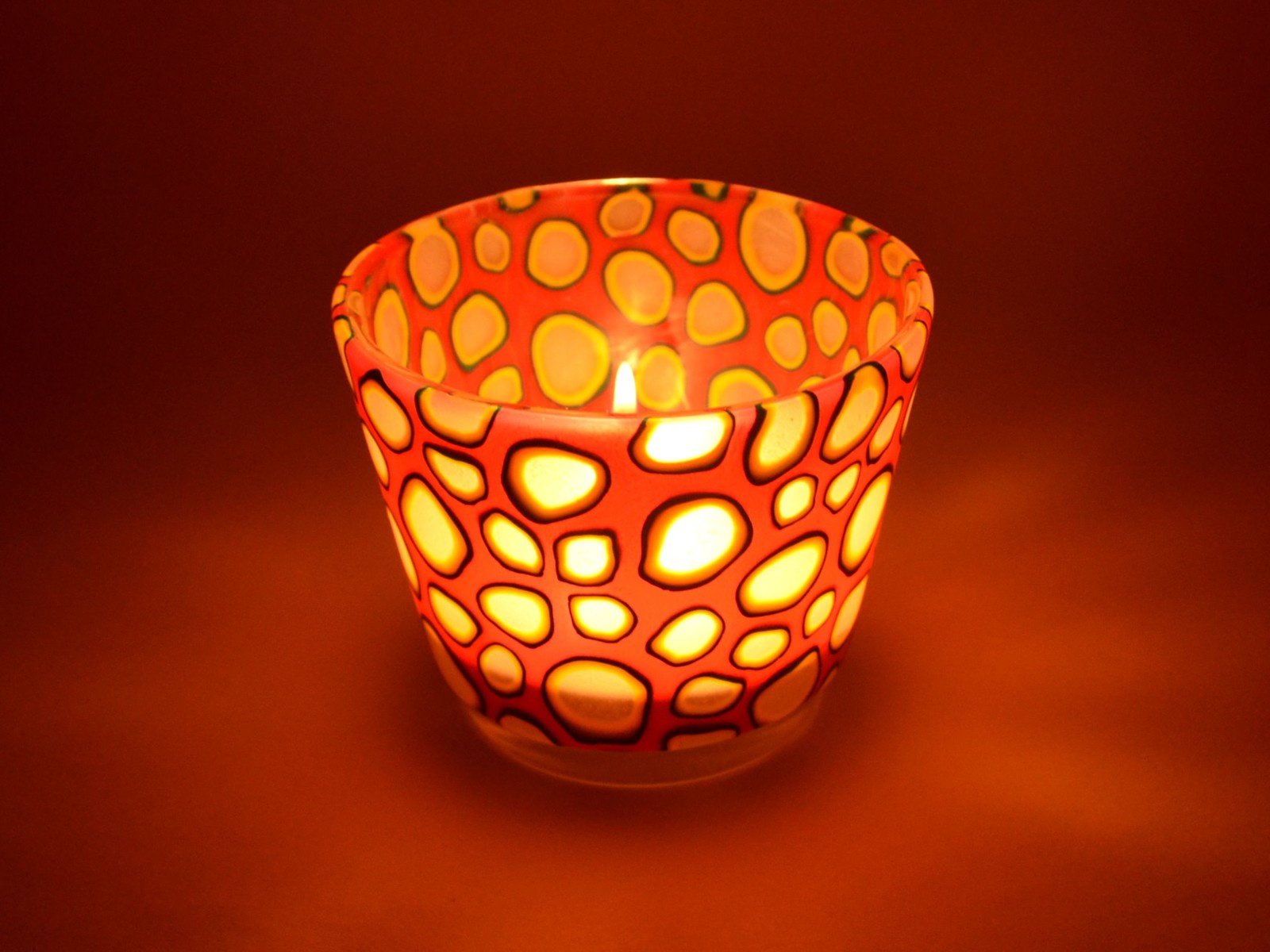 DIY: Декорируем стеклянный подсвечник полимерной глиной