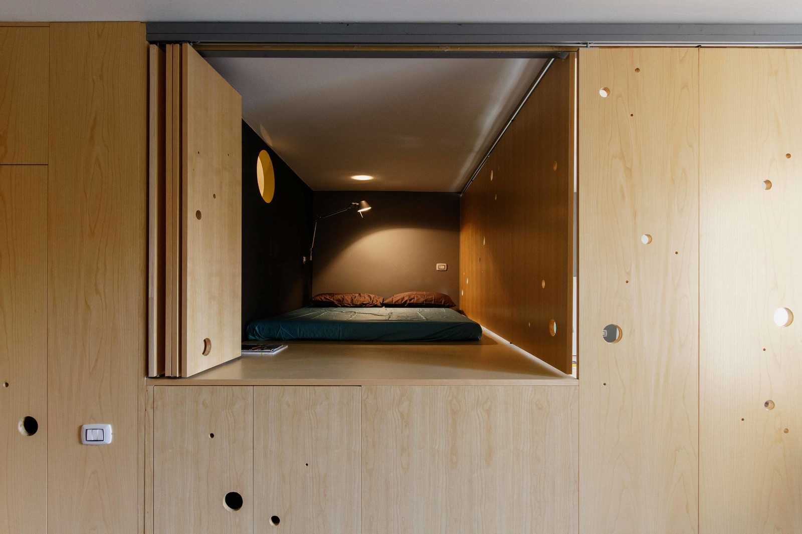 Houzz Италия: Студия-трансформер площадью 34 кв.м