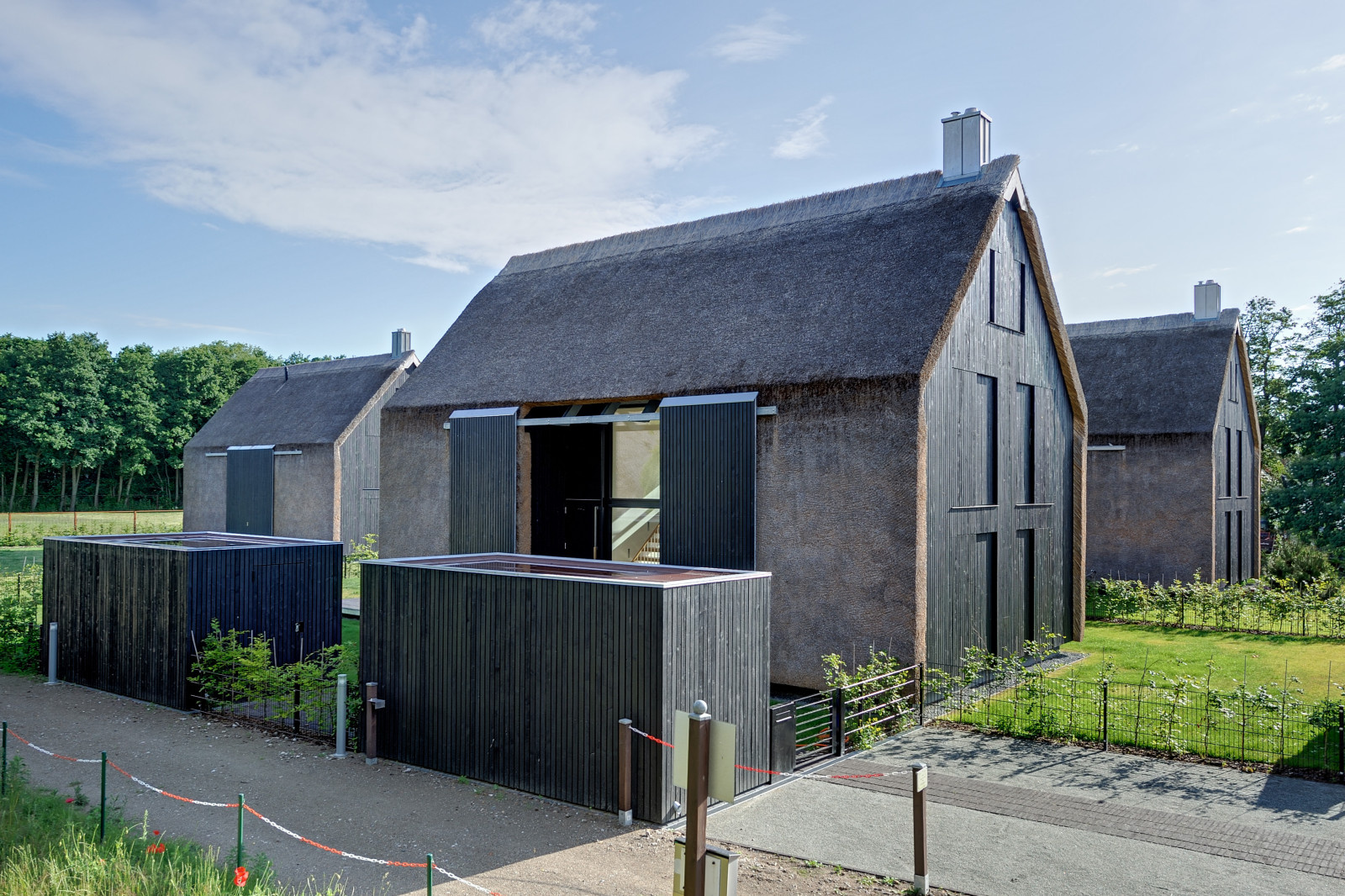 Houzz Германия: Три дома с камышовой крышей