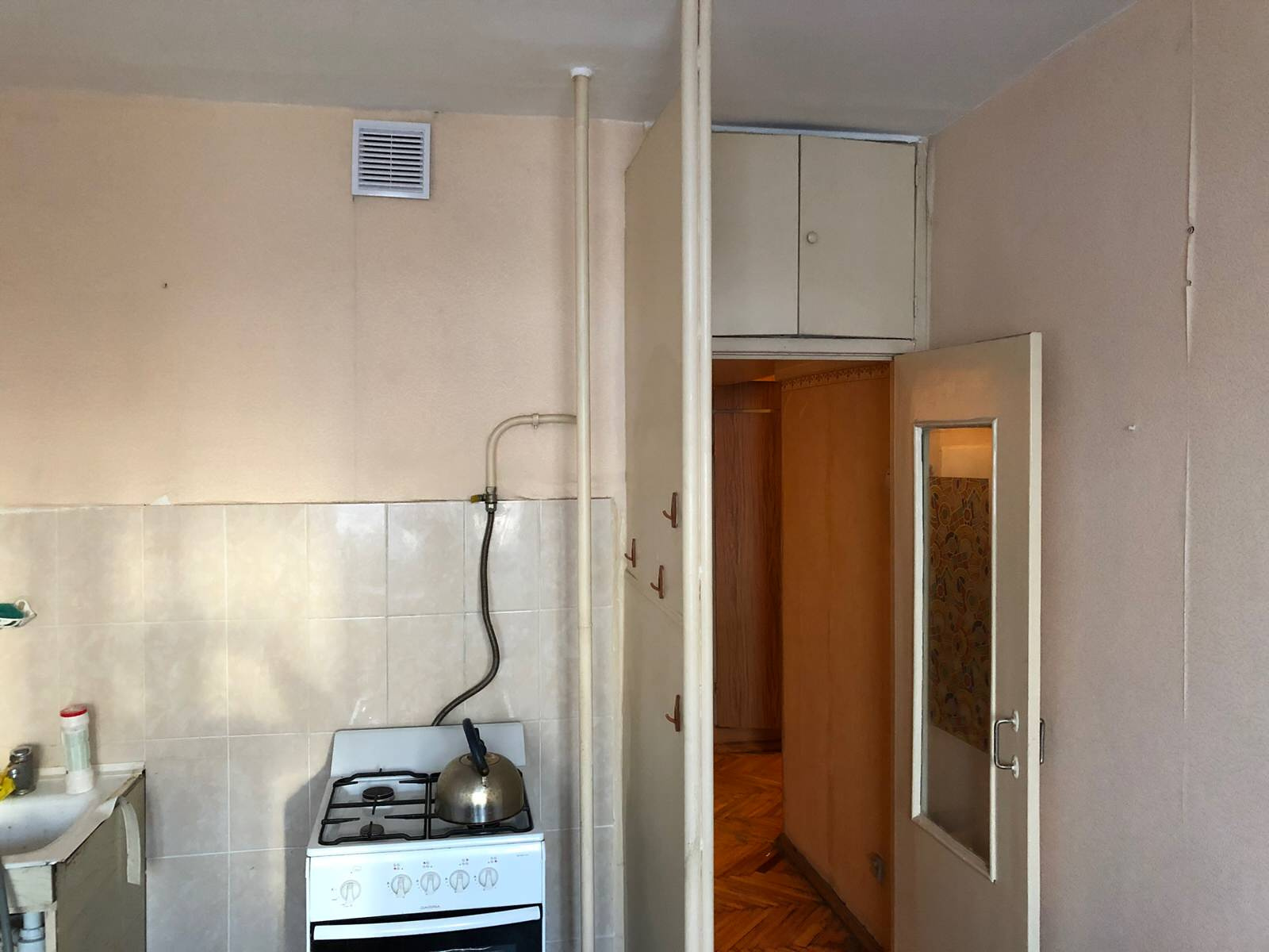 До и после: Квартира с мотивами кантри и невысокими потолками