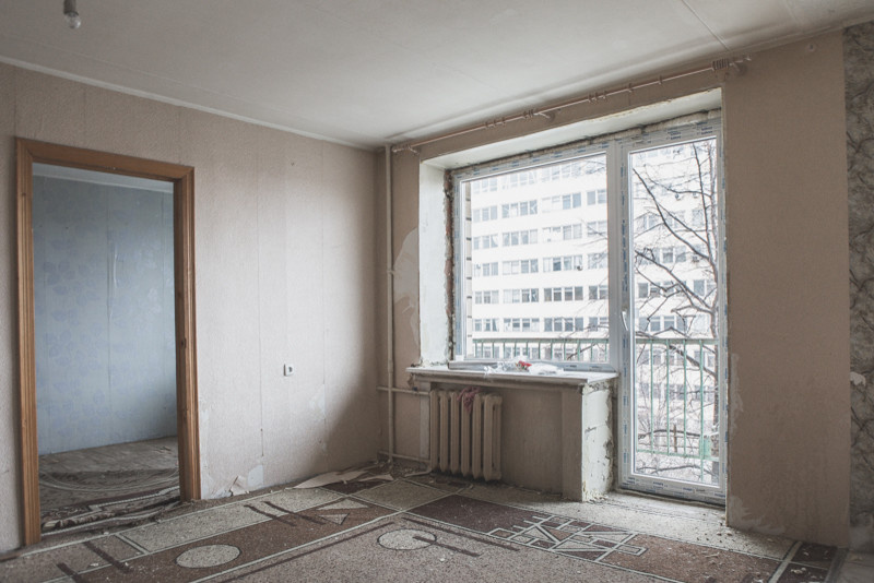 Обложка статьи: «Вторичка» или новостройка: Какую квартиру лучше покупать?