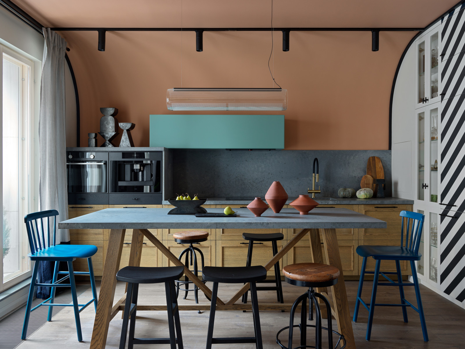 Houzz тур: Квартира в лососевых тонах для студентки