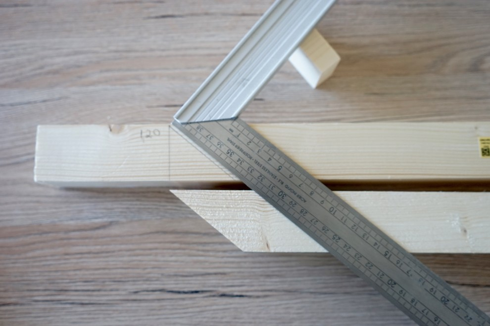 Своими руками: Как сделать кровать-домик для ребенка