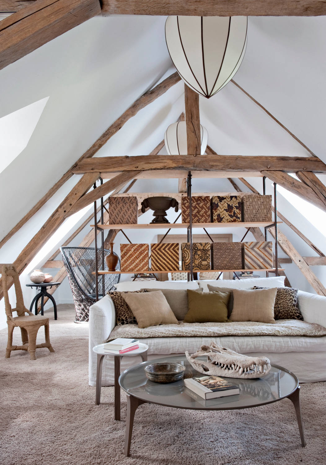 Хороший вопрос: Как хранить елочные игрушки и гирлянды