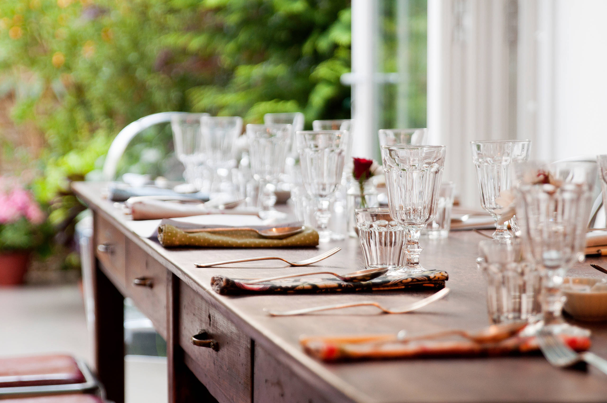 Микротренд: Званые ужины для незнакомцев — зачем?