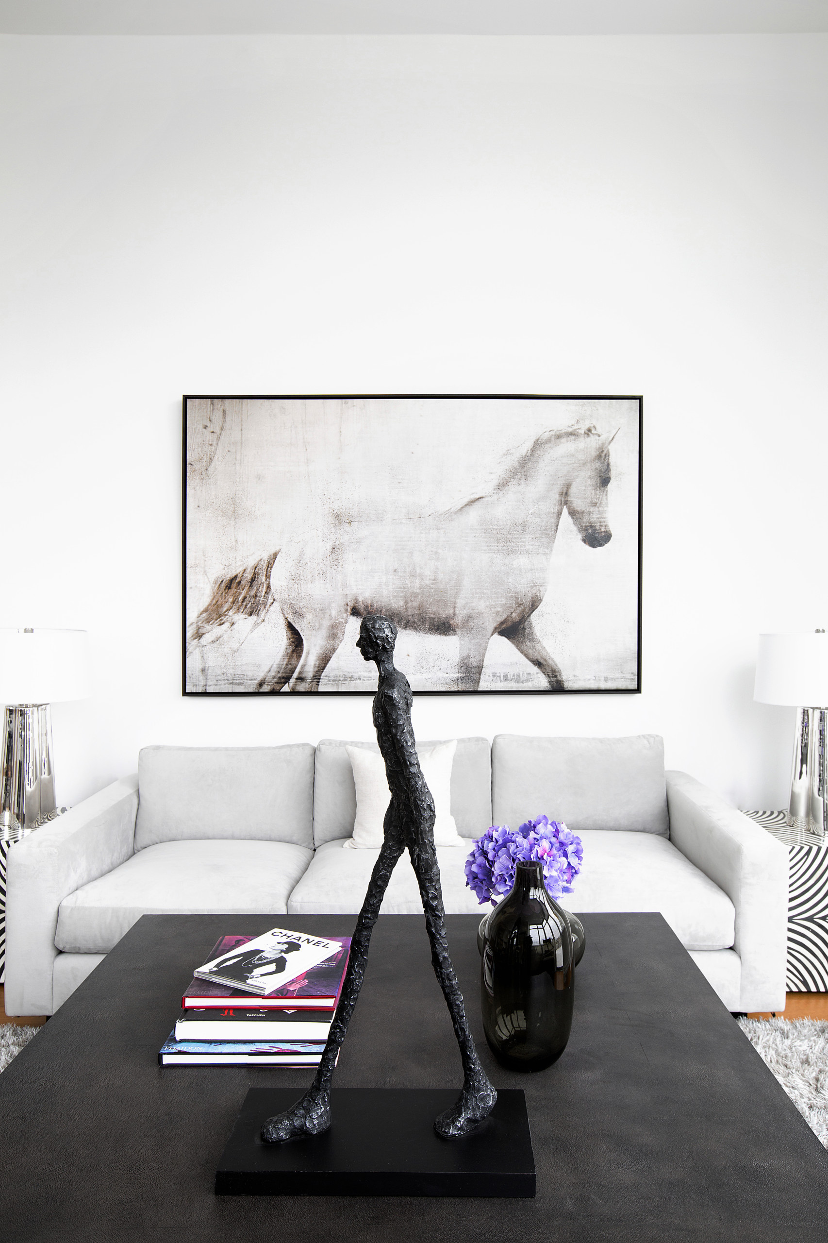 Есть бюджет: В какие предметы искусства стоит инвестировать