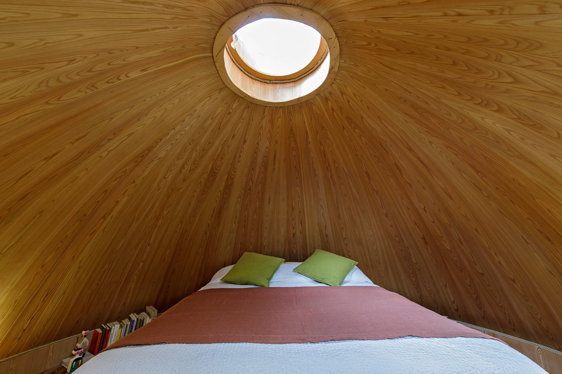 Прогулка на диване: Необычные дома из Италии