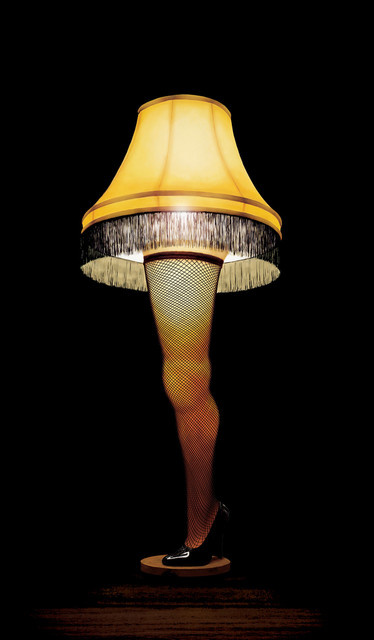 Одни дома: Идеи праздничного декора из 4-х любимых кинолент