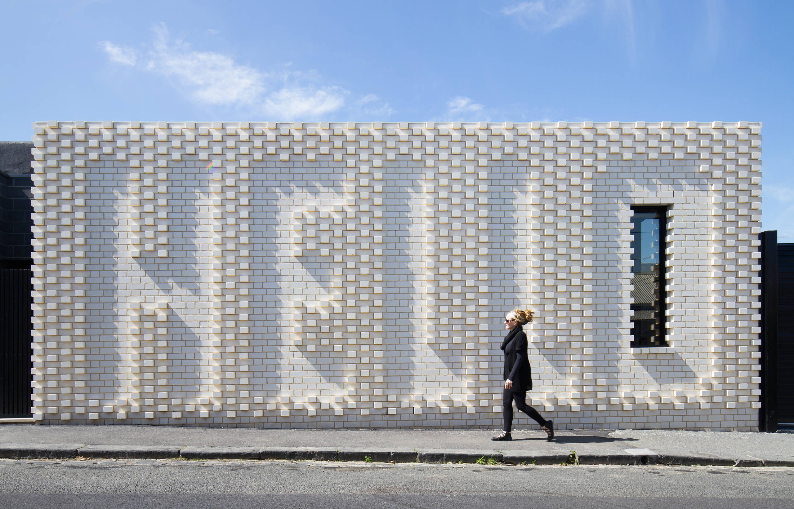 Их не забудешь: 12 ярких фасадов со всего света