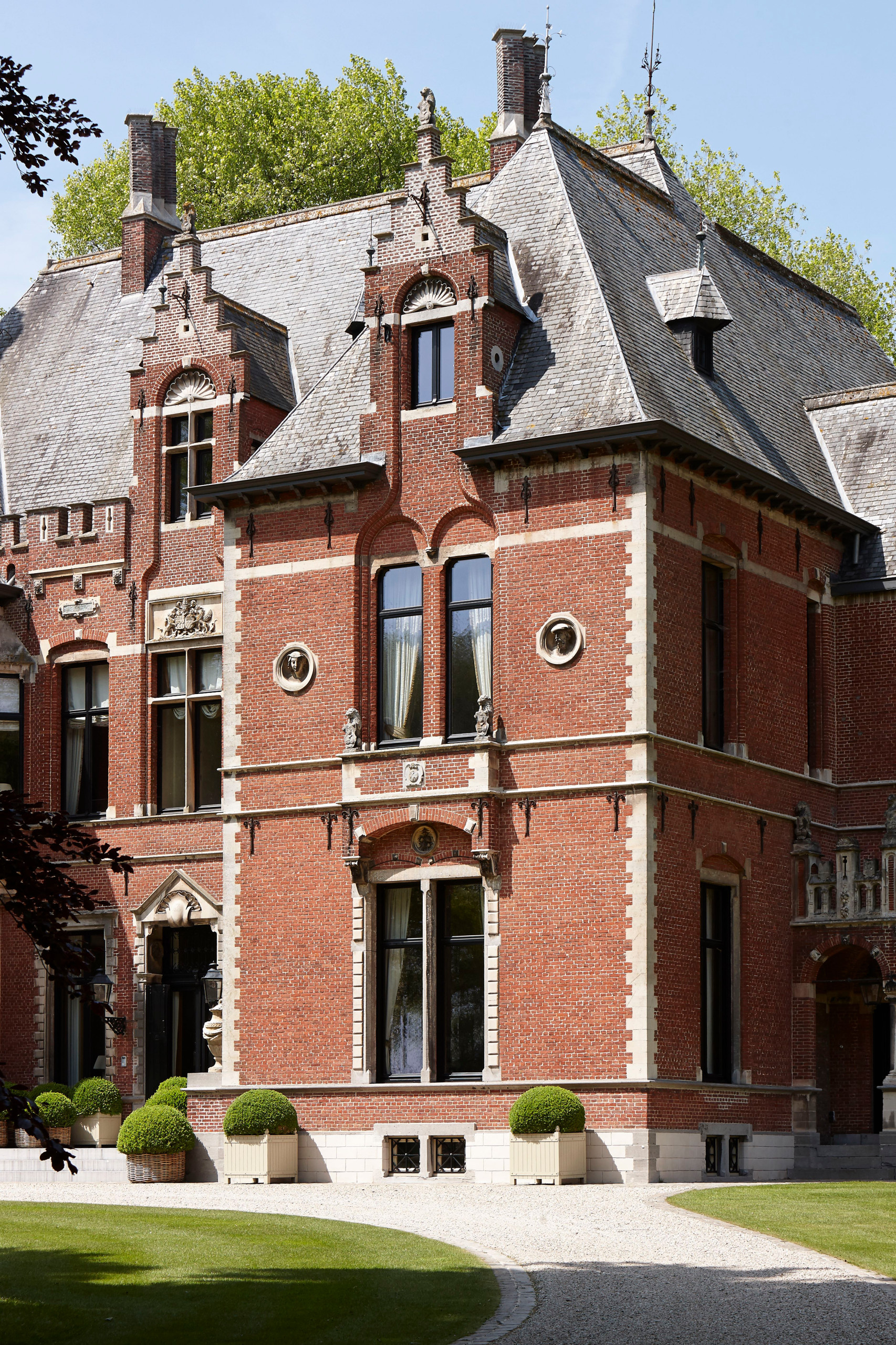 Houzz Бельгия: Сказочная жизнь в замке Спикер рядом с Брюгге