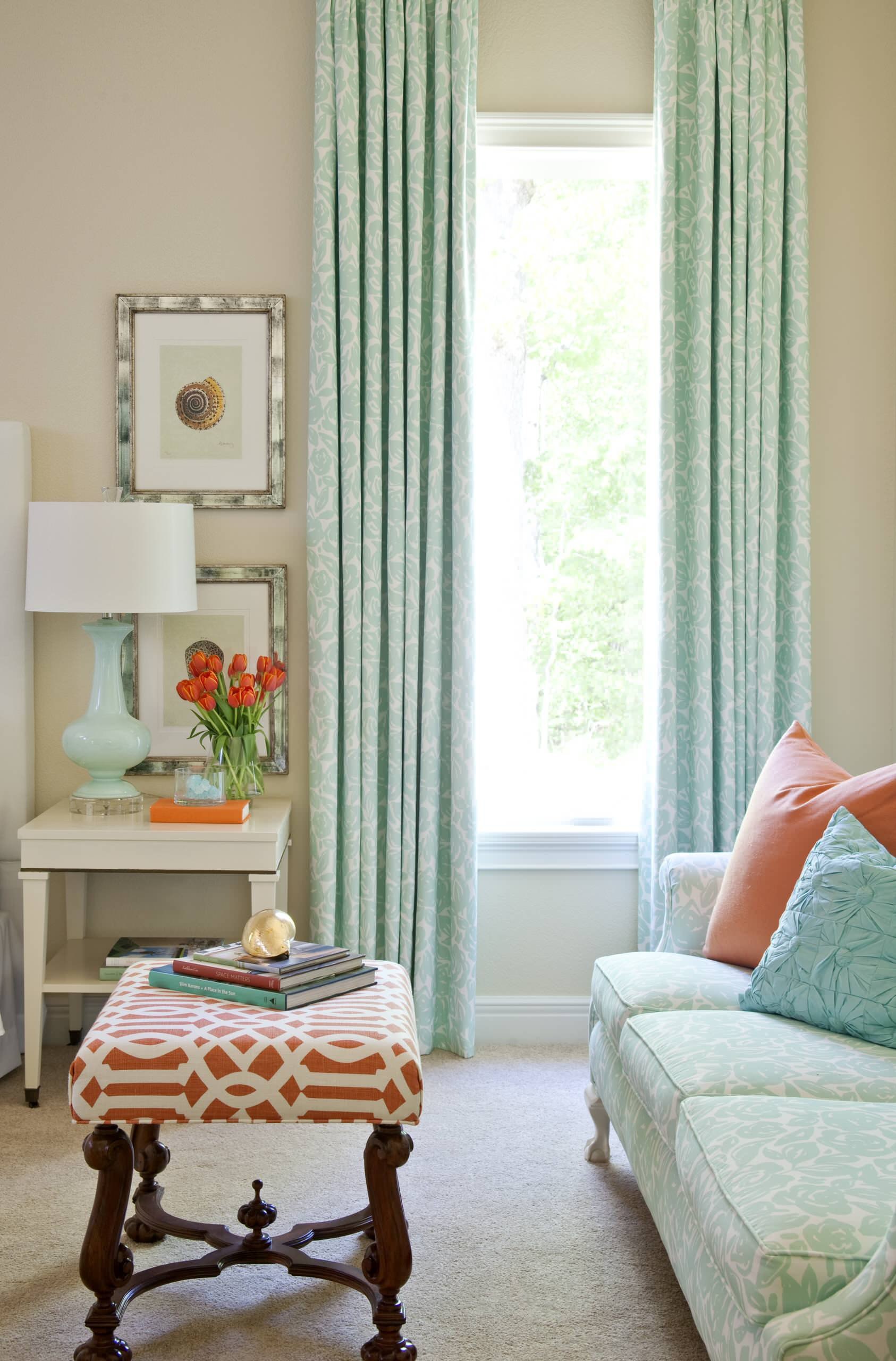 Почему цветовая гамма Юга Франции неуместна в России