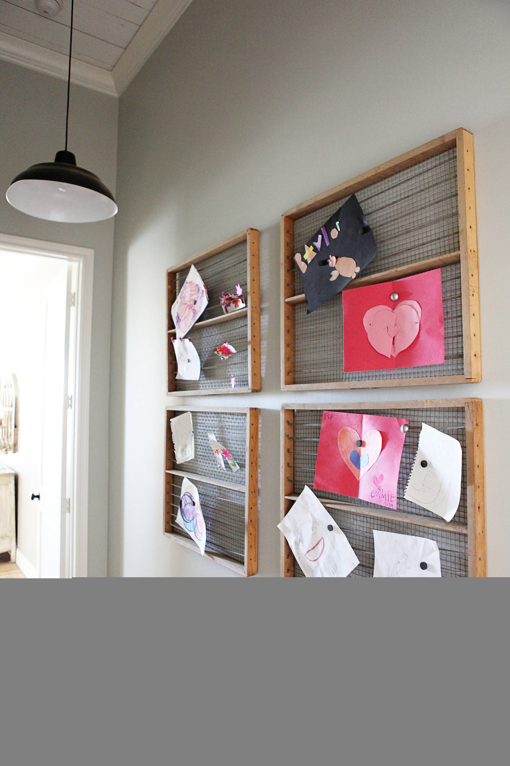 Houzz США: Старинная ферма с алтарем в центре кухни