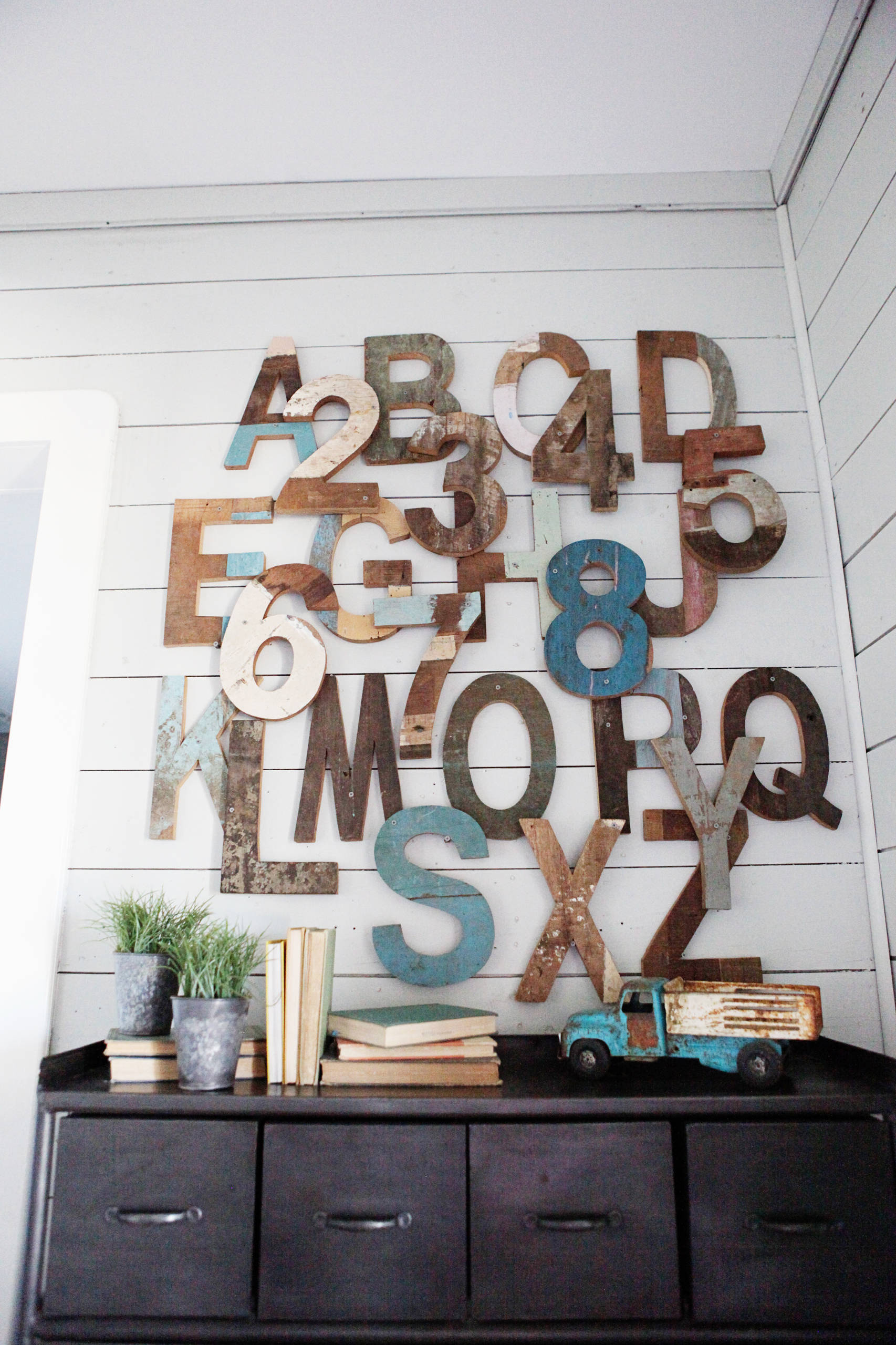 Houzz США: Старинная ферма с алтарем в центре кухни