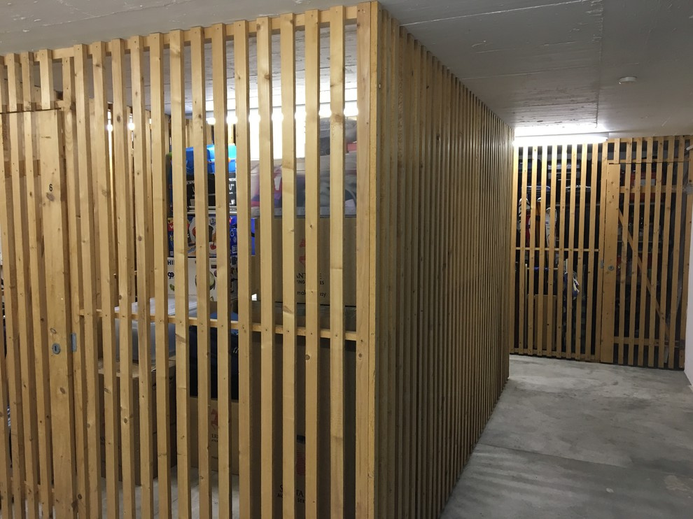 Как правильно: Выбрать склад для вещей