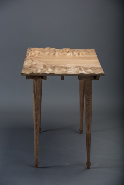 Портрет: Столешница-пустыня и кресла-хамелеоны Екатерины Любимовой