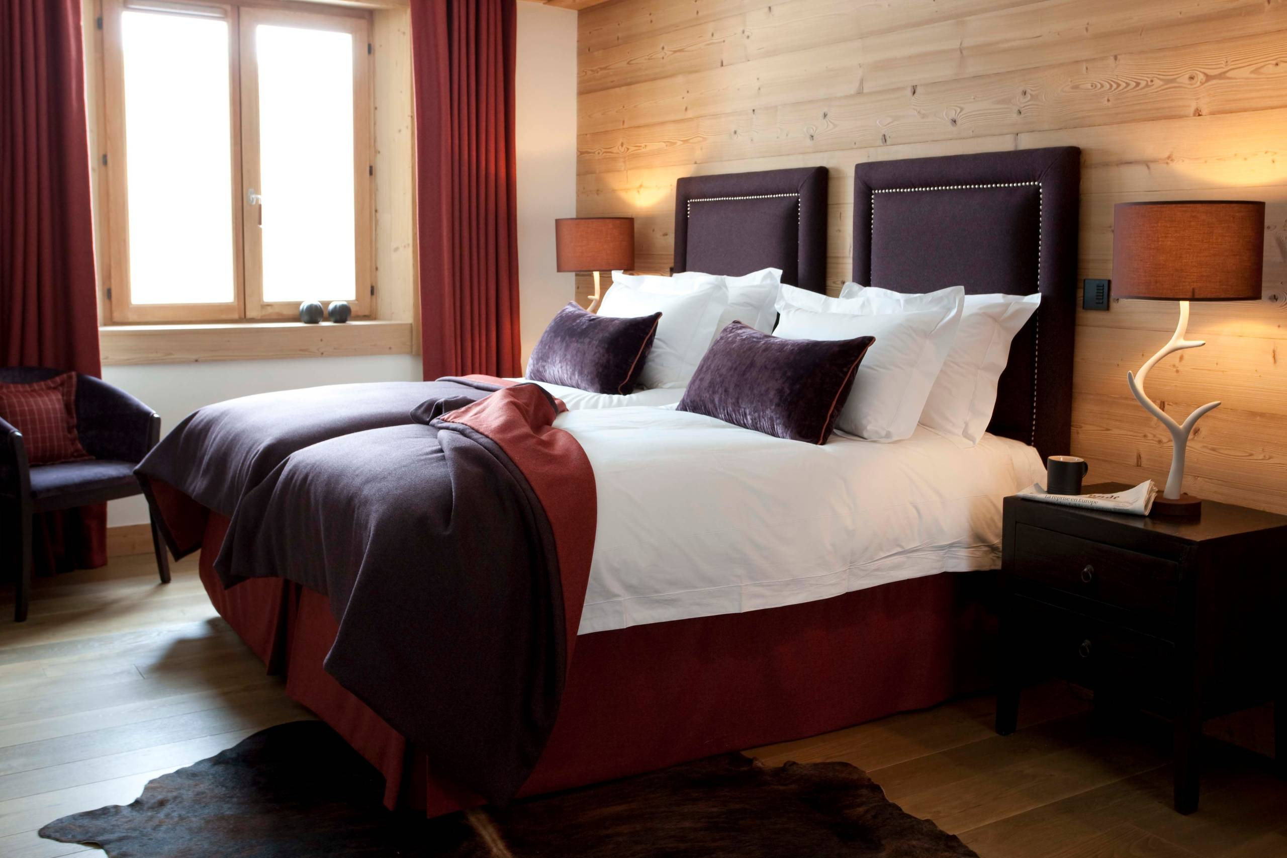 Houzz Франция: Горнолыжное шале с фактурными стенами