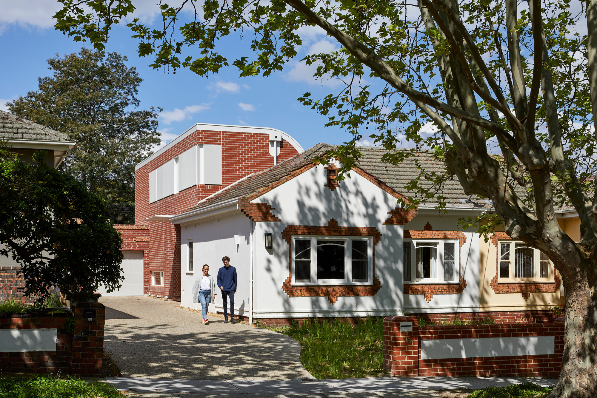 14 домов с пристройками, которых не видно с улицы