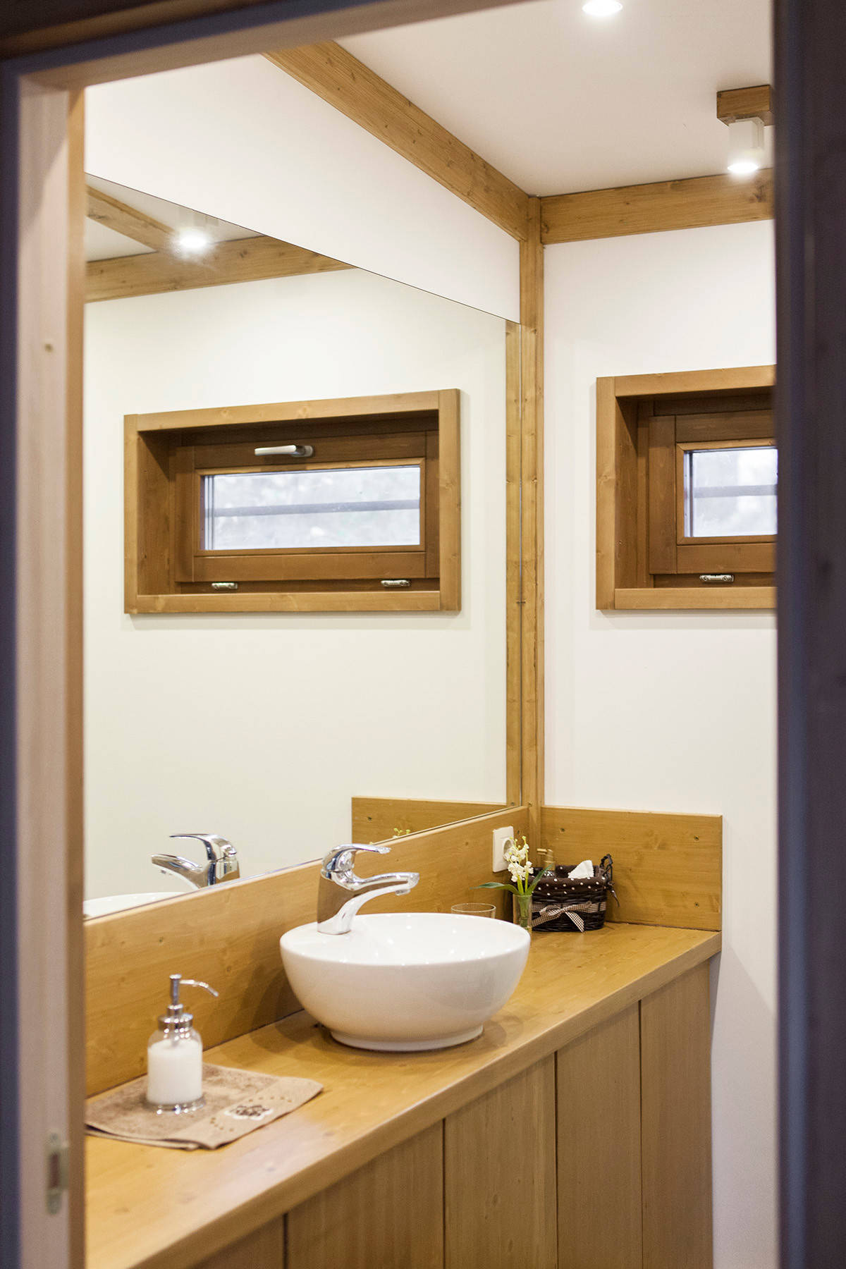 В гостях: Компактный дом на двоих — подарок родителям