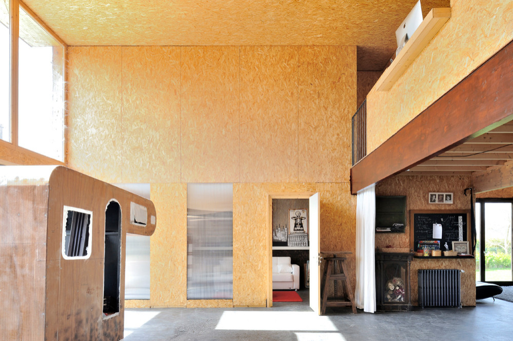 Houzz-Франция: Большой эко-дом за небольшие деньги