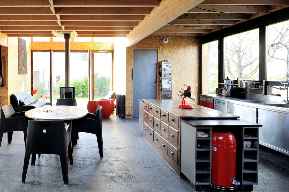 Houzz-Франция: Большой эко-дом за небольшие деньги