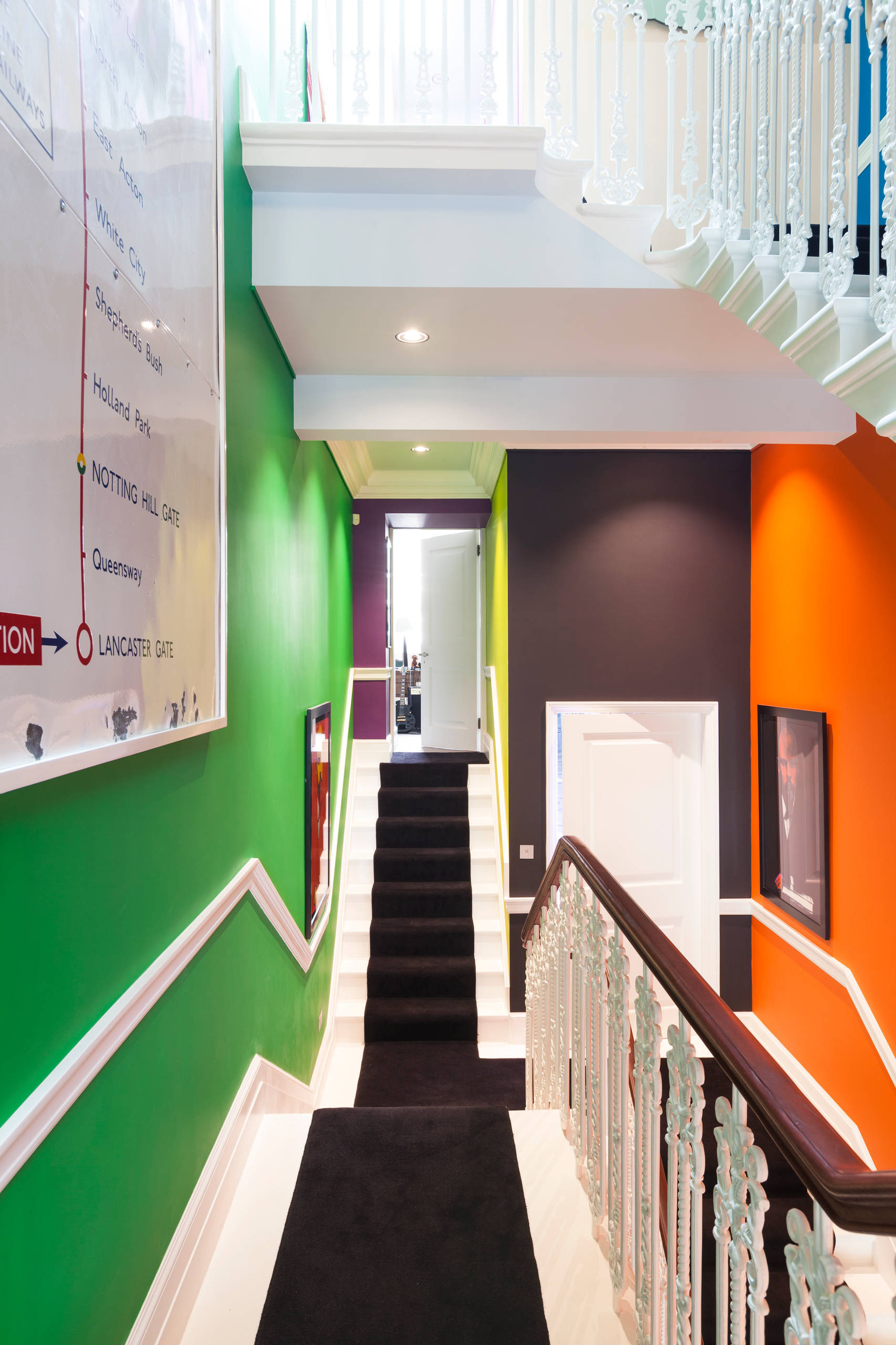 Долой шаблоны: 12 неожиданных цветовых схем, которые можно «примерить»