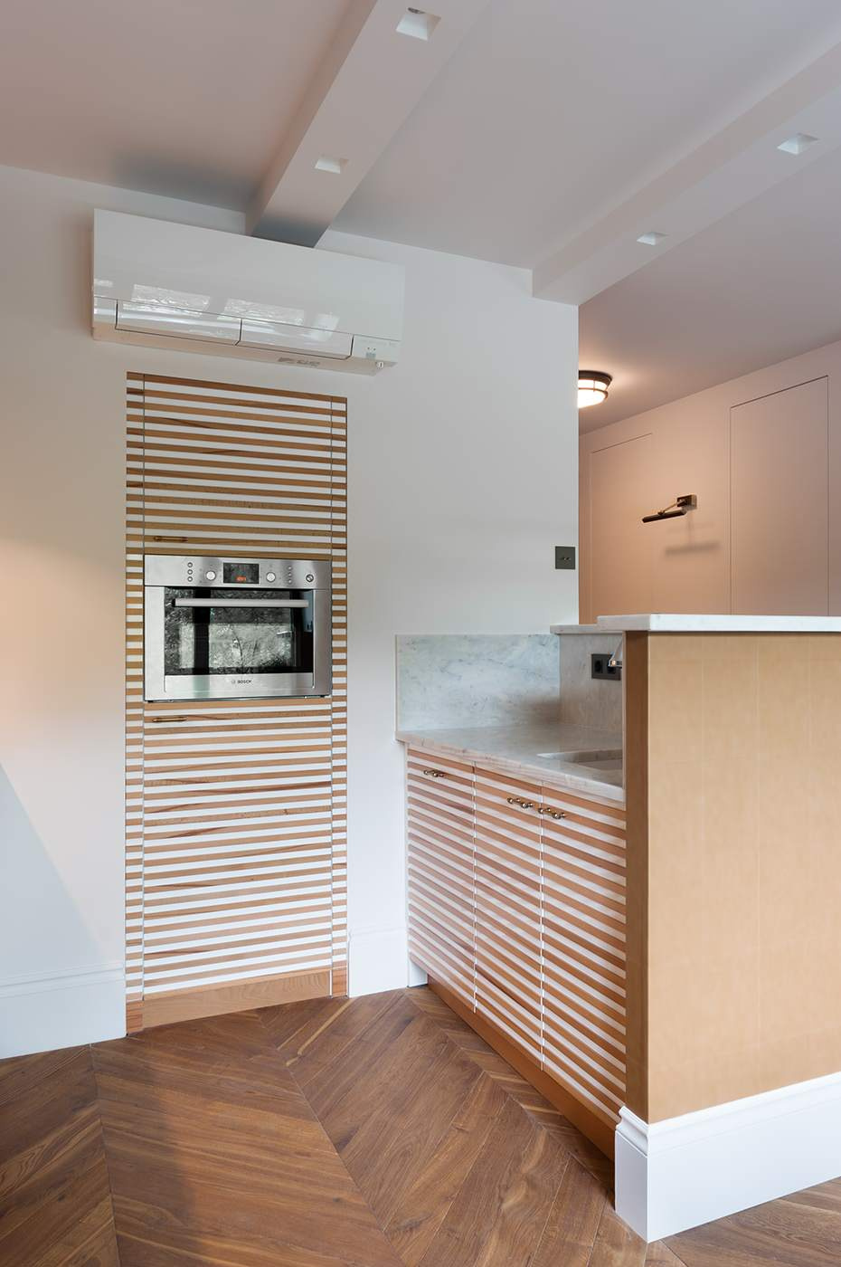 Houzz тур: Строгий минимализм квартиры-студии в центре Москвы