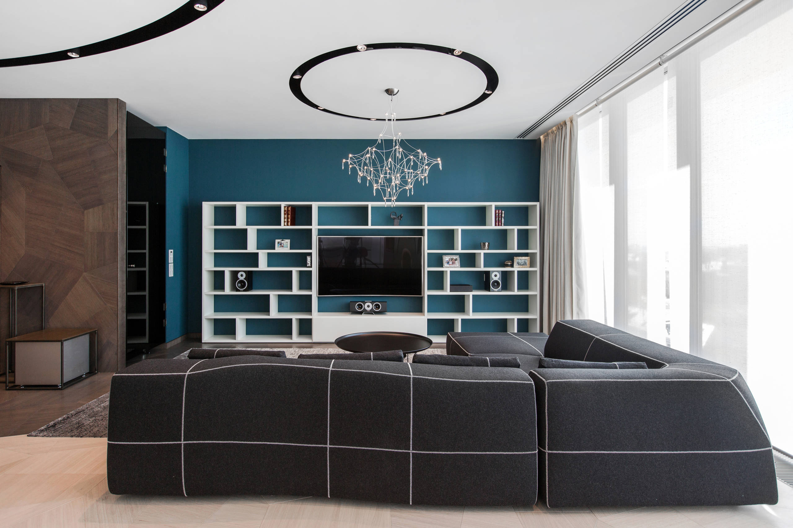 Houzz тур: Квартира с фарфоровым «ядром»