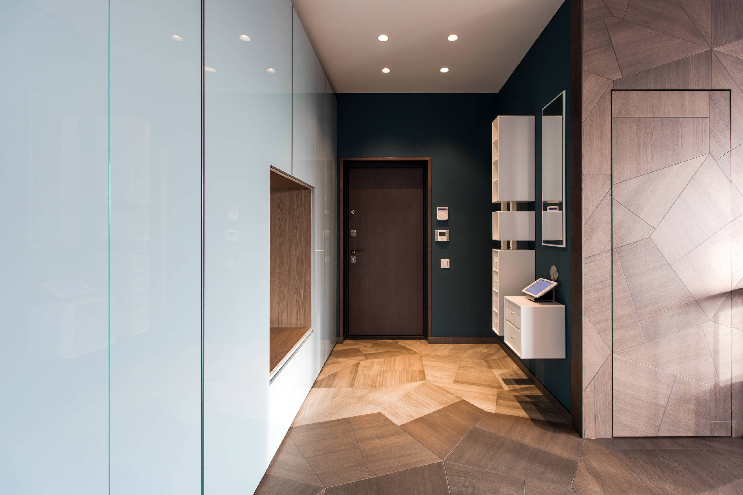 Houzz тур: Квартира с фарфоровым «ядром»