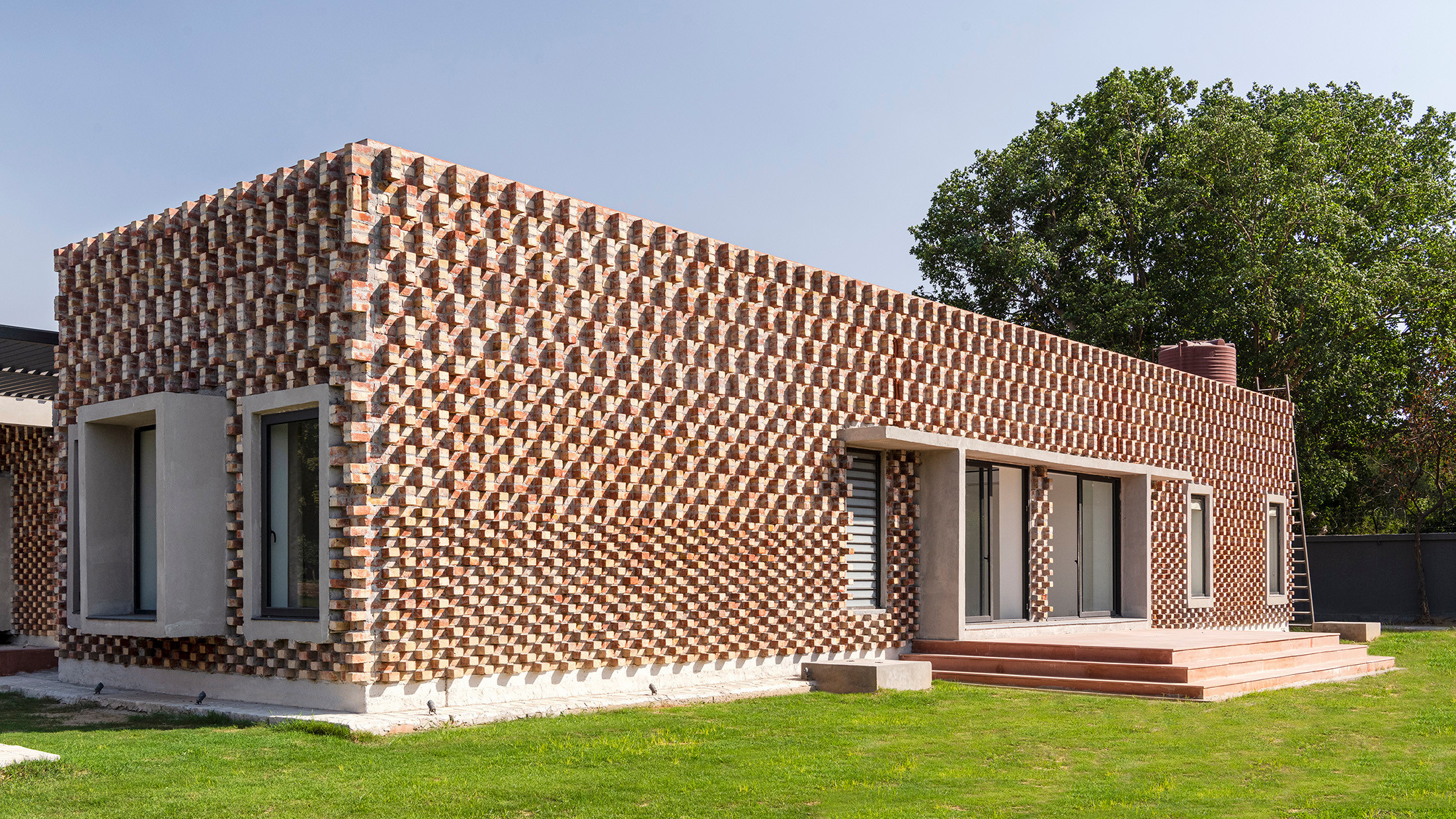 Houzz Индия: Дом с орнаментом из кирпича в Дели