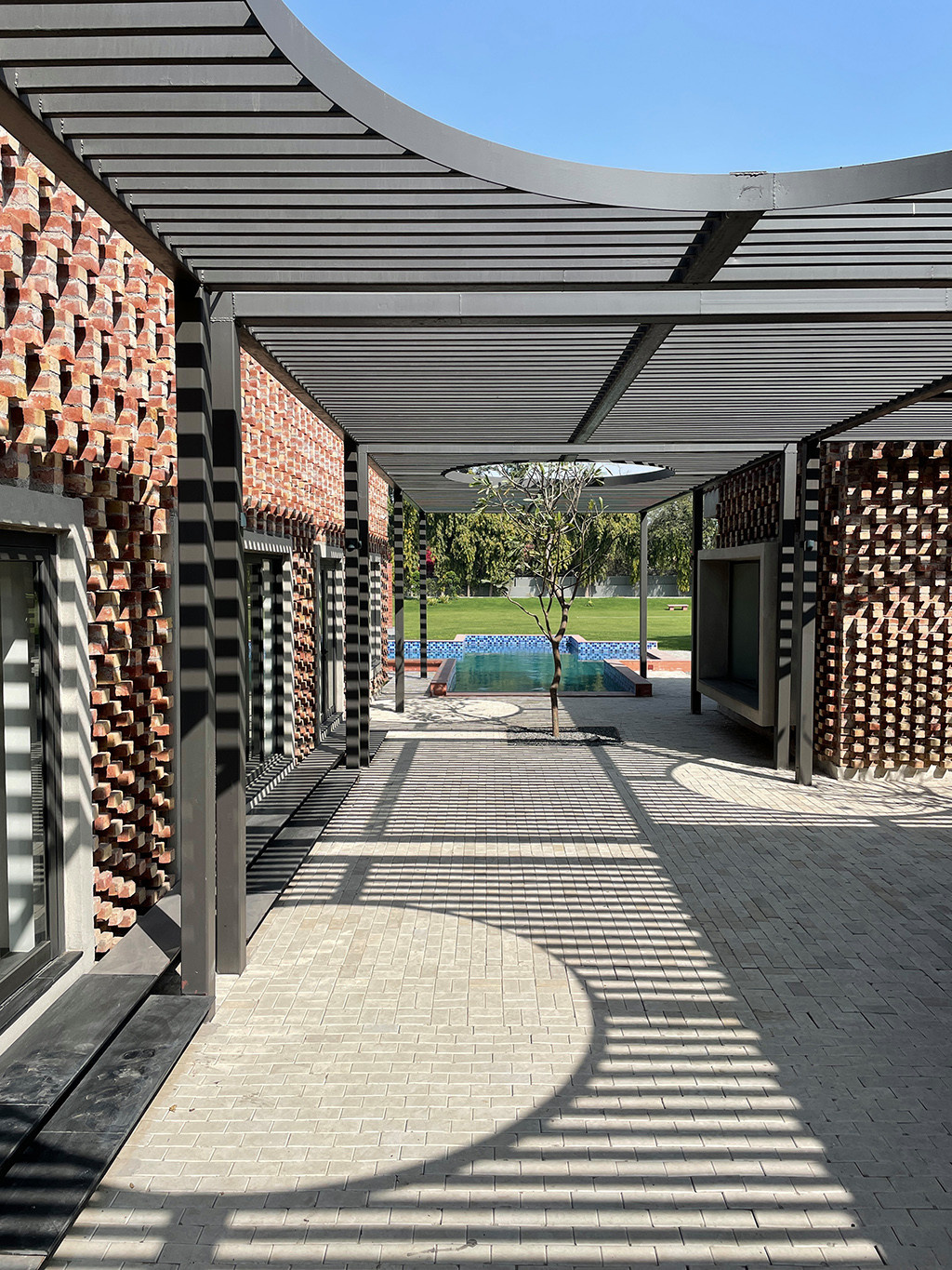 Houzz Индия: Дом с орнаментом из кирпича в Дели