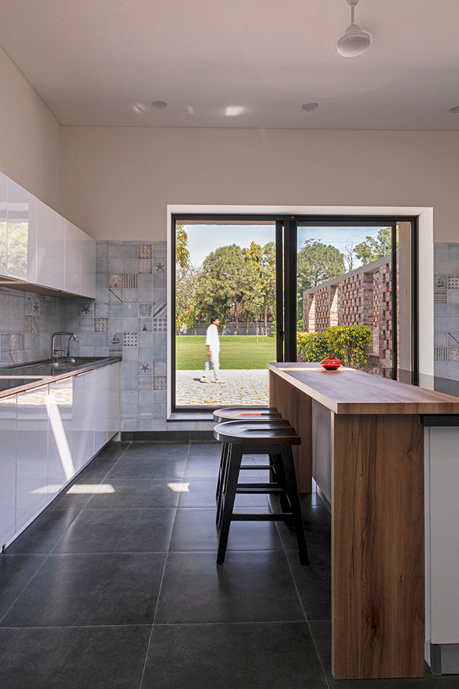 Houzz Индия: Дом с орнаментом из кирпича в Дели