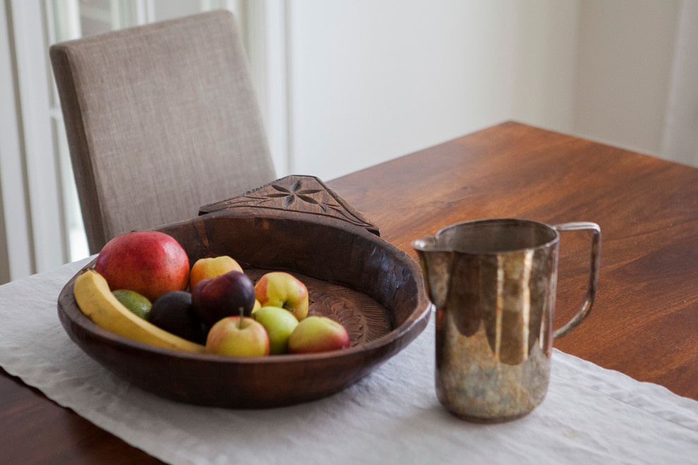 В гостях: Интерьер с торшером-«рогом» и «окном радости»