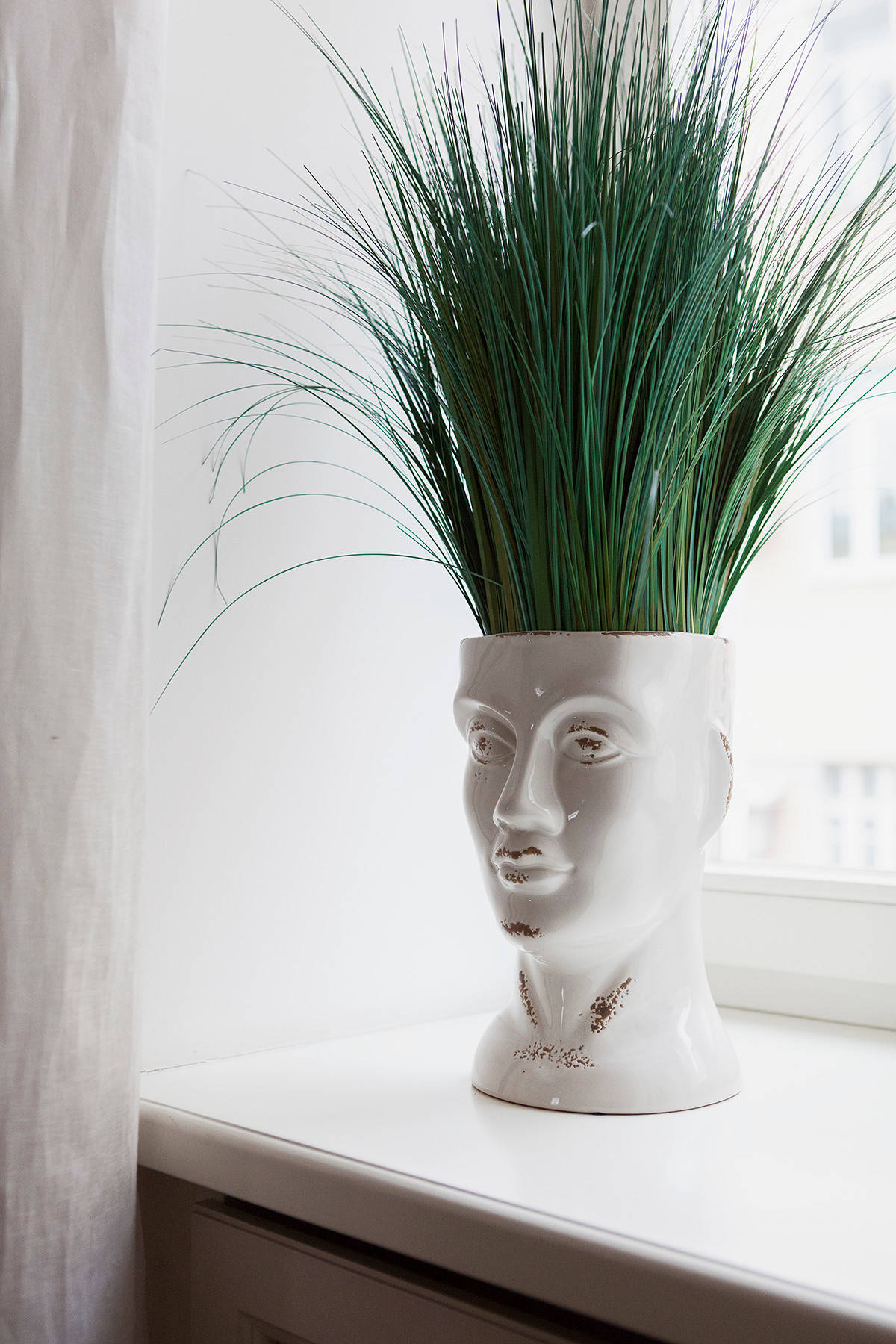 В гостях: Интерьер с торшером-«рогом» и «окном радости»