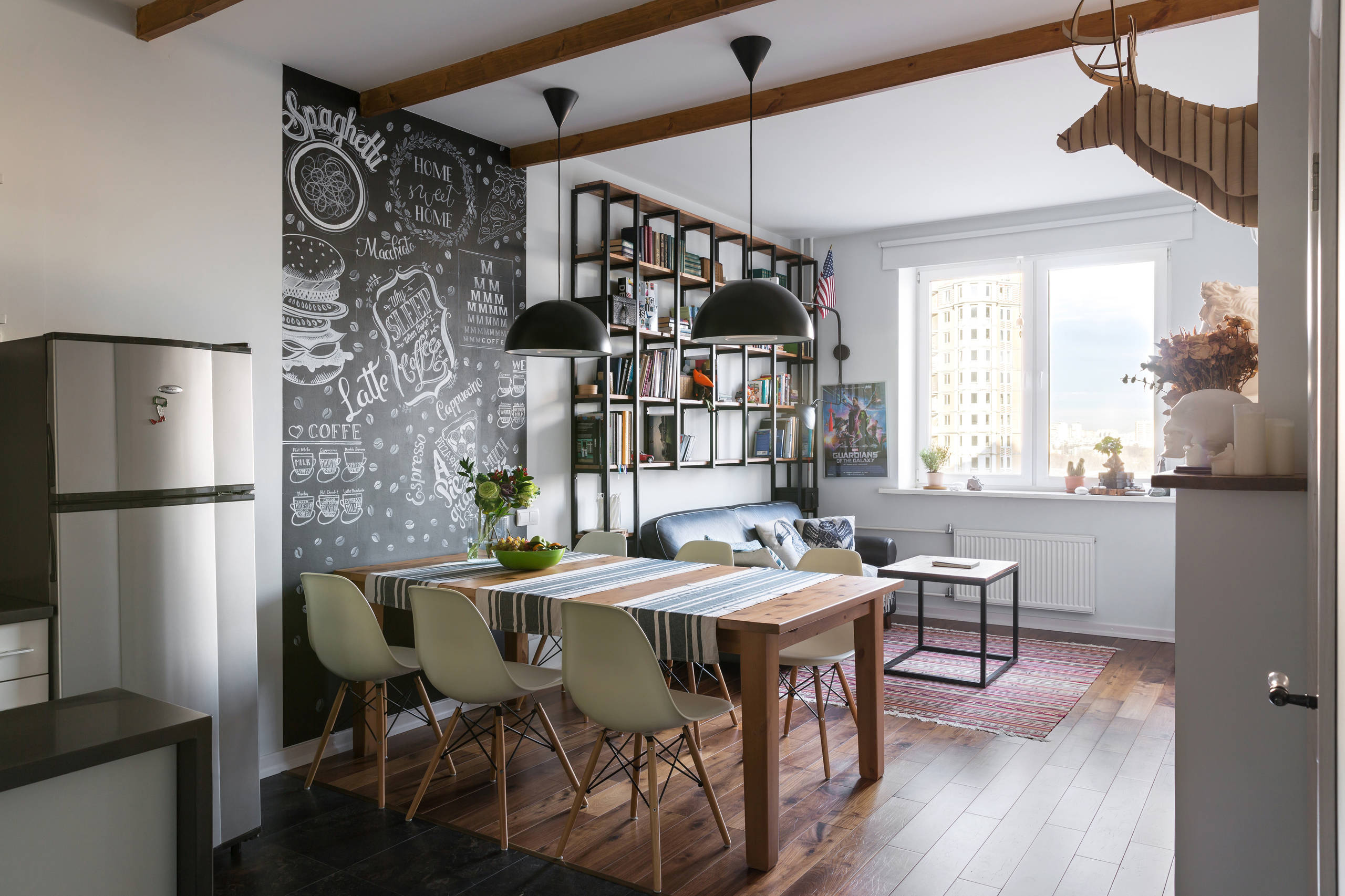 В гостях: Бабочки, парижский стрит-арт и ремонт за три месяца