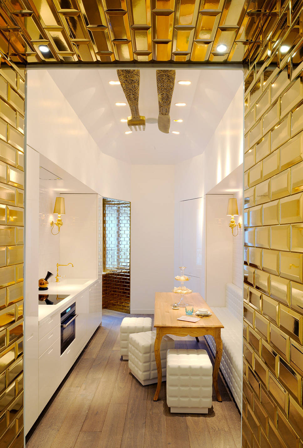 Houzz Чехия: Золотые слитки и Сальвадор Дали в центре Праги