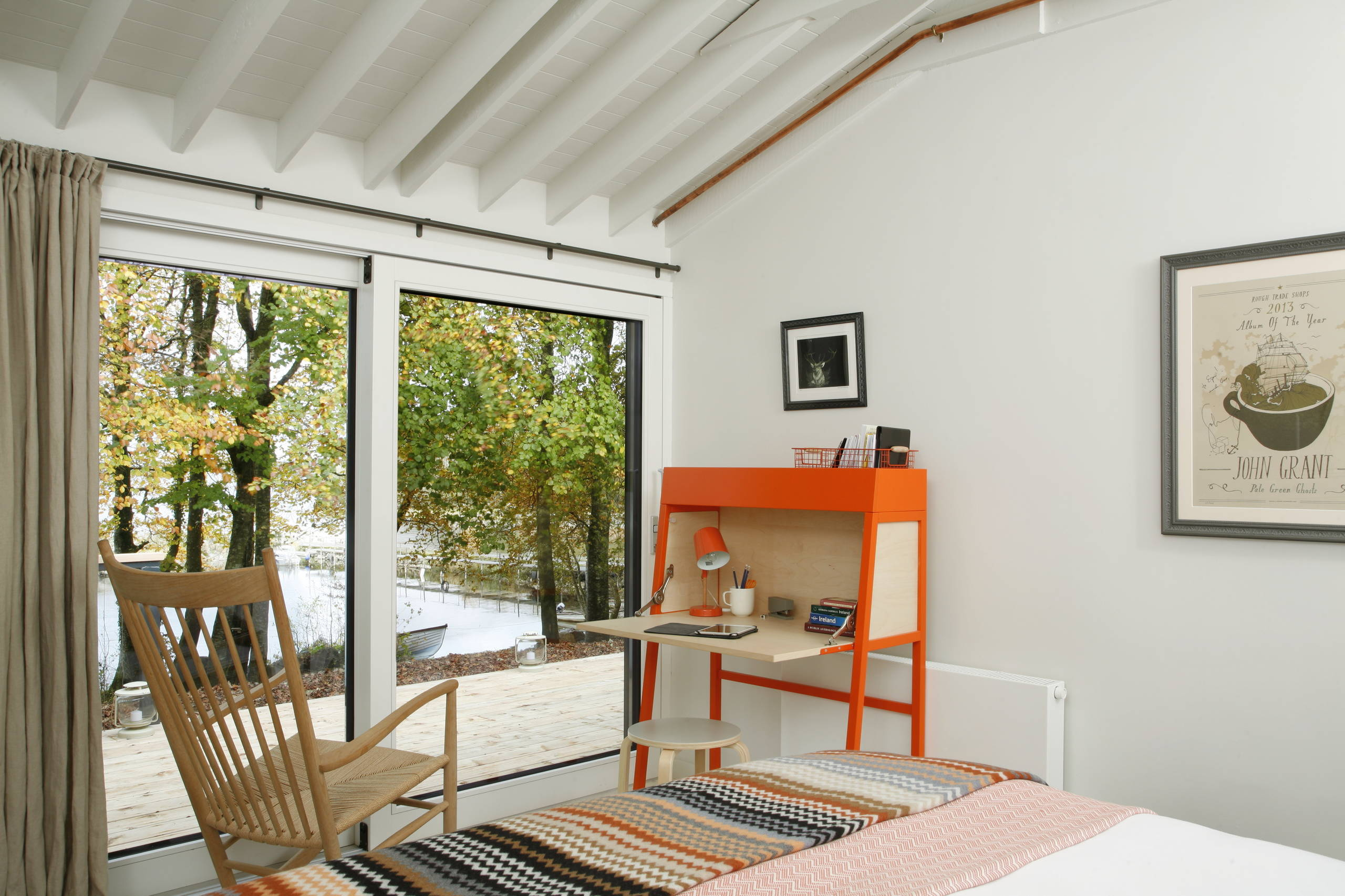 Houzz Ирландия: Просторный дом у озера