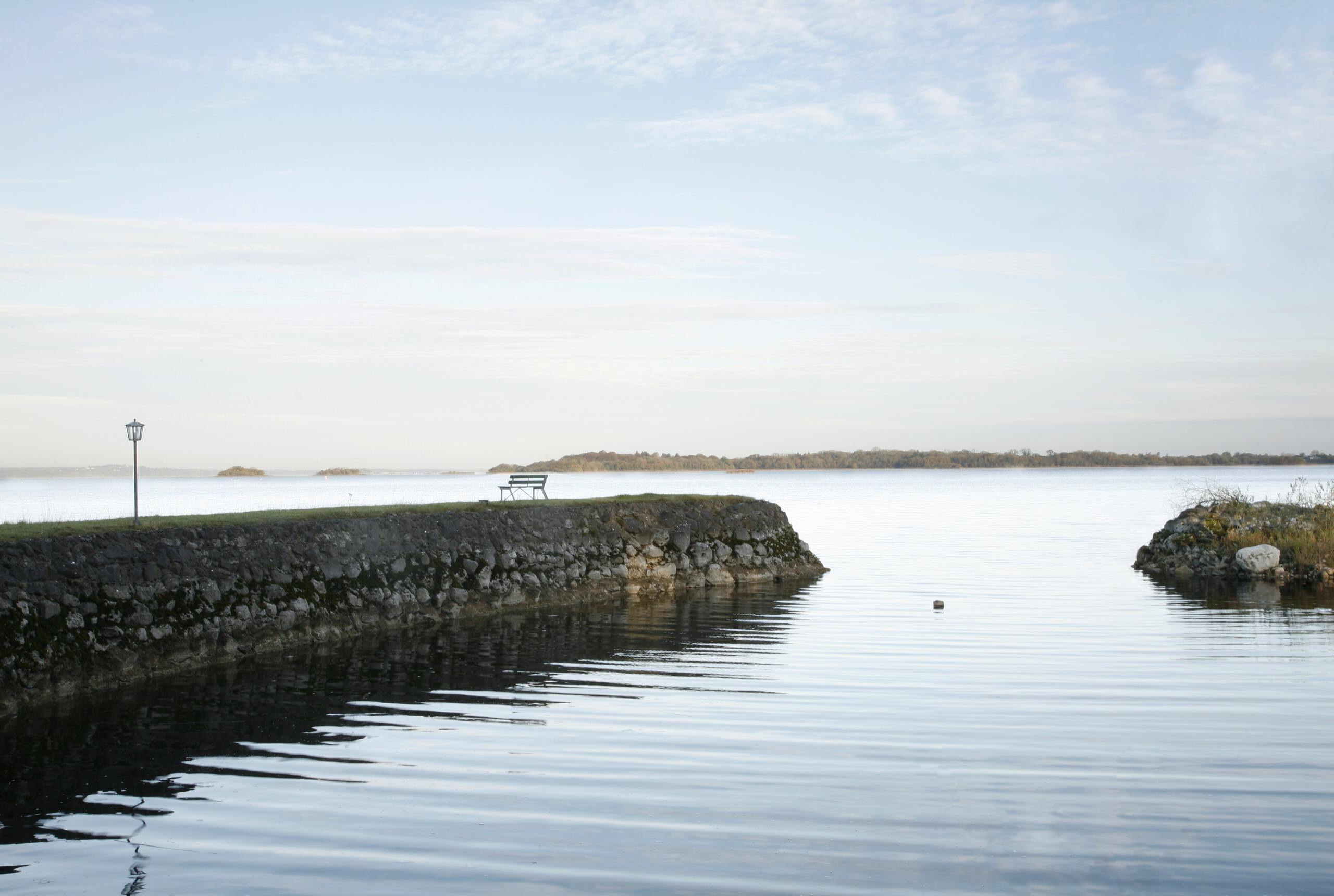 Houzz Ирландия: Просторный дом у озера