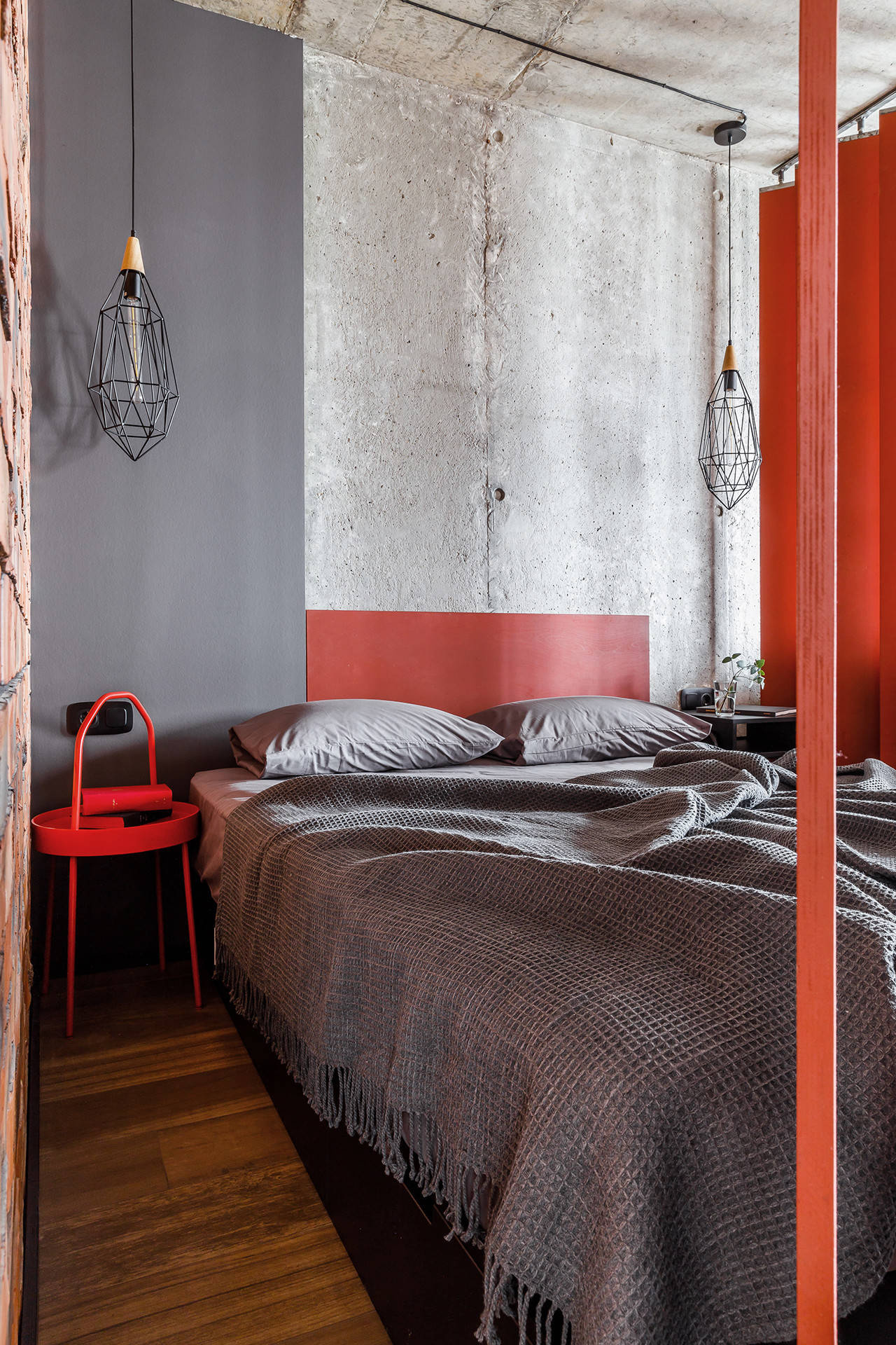 Houzz тур: Студия с красными ставнями в Краснодаре